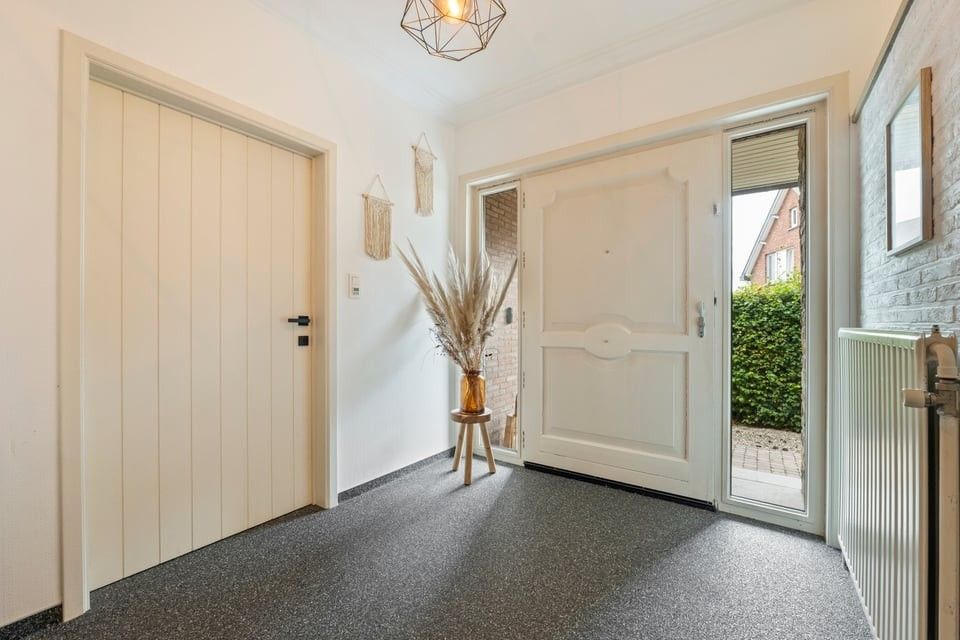 GEZELLIGE OPEN BEBOUWING MET LANDELIJKE CHARME OP EEN MOOI PERCEEL foto 14