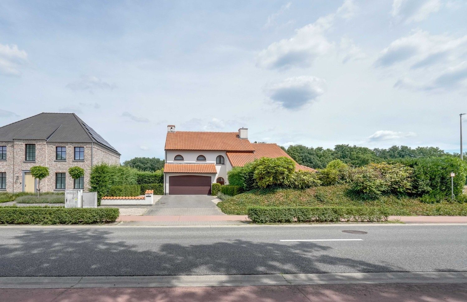 Uitstekend gelegen, gerenoveerde villa op 10a foto 46