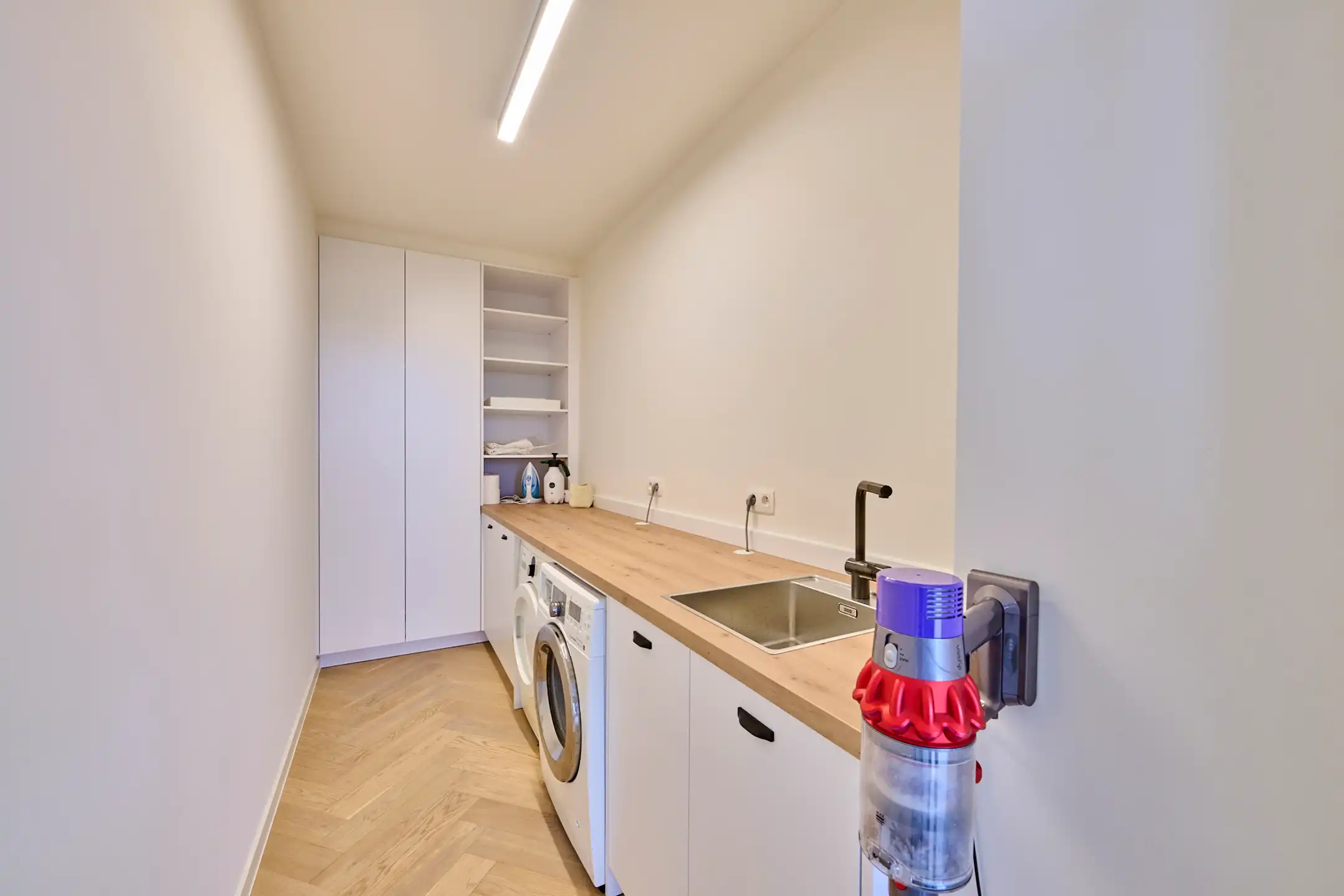 UNIEK APPARTEMENT MET RIANT TERRAS + WIJDS STADSZICHT  foto 12