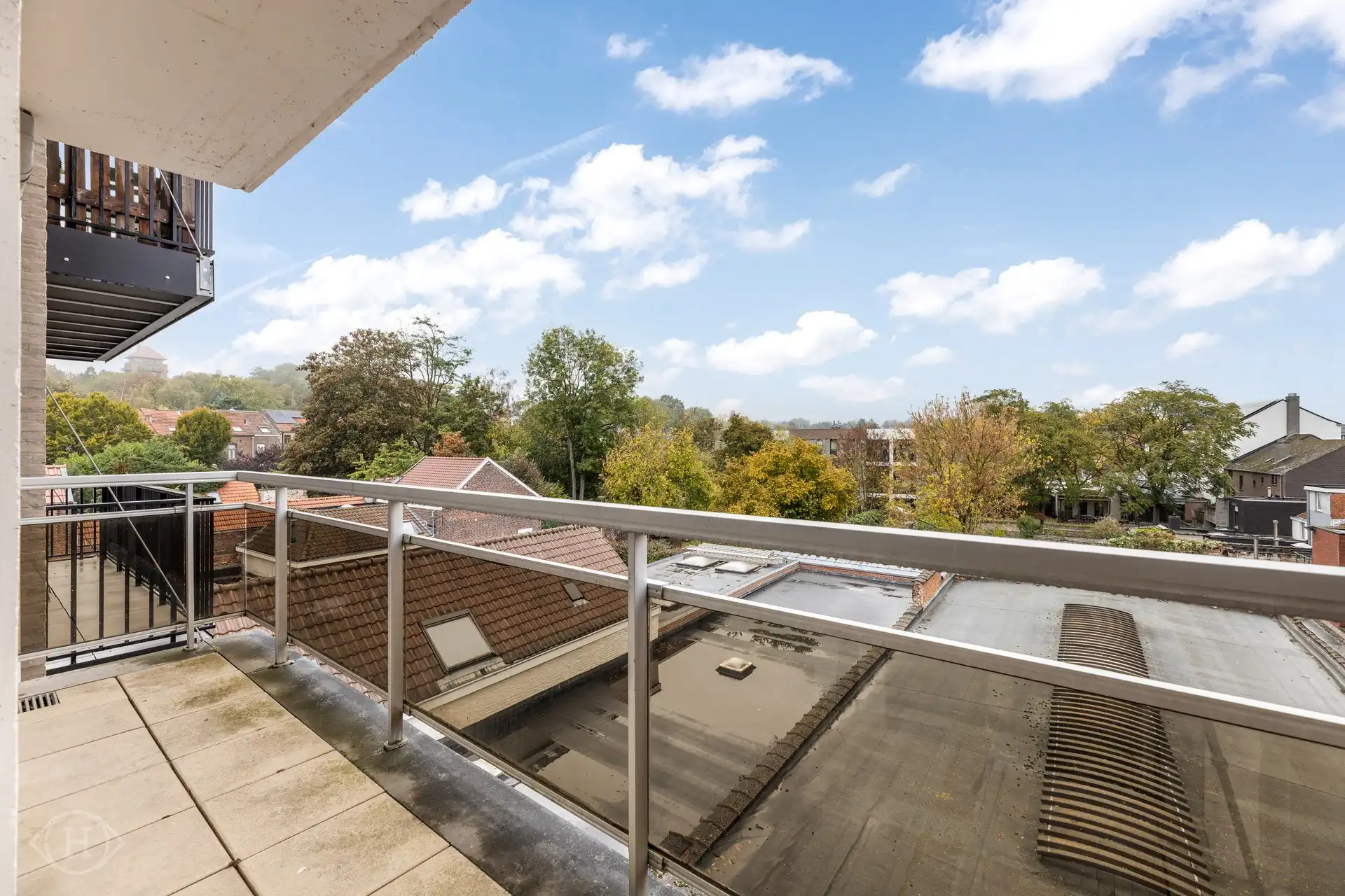 2-slaapkamerappartement met 2 terrassen op gunstige locatie foto 9
