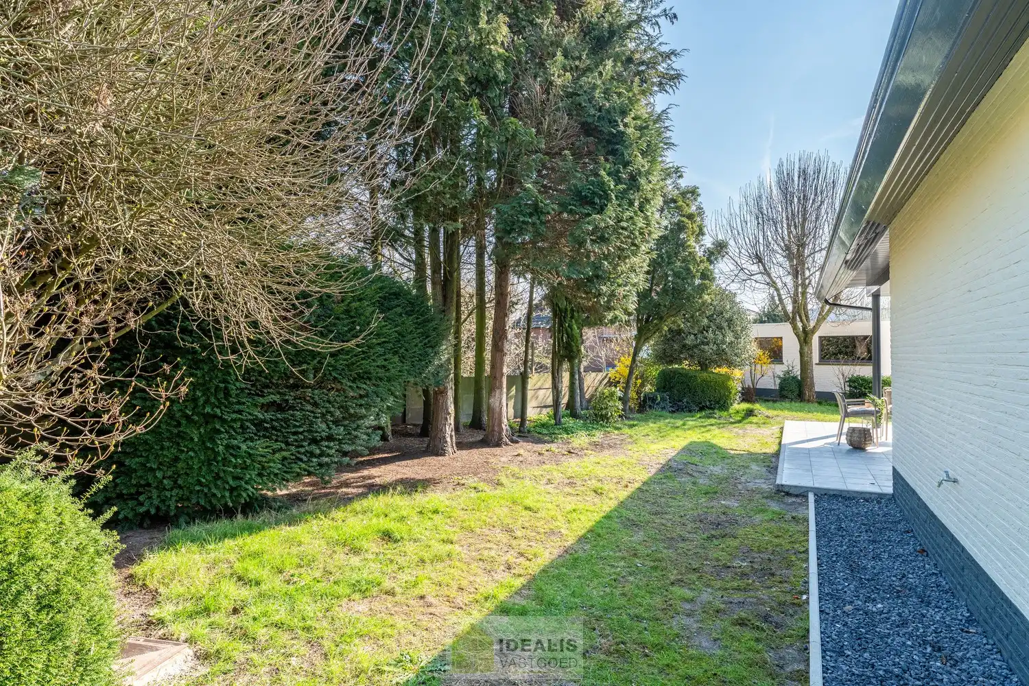 Schitterend volledig vernieuwde woning met een heerlijke open leefruimte, luxe keuken, 3 ruime slaapkamers, een ruime luxueuze badkamer én een apart bureel foto 35