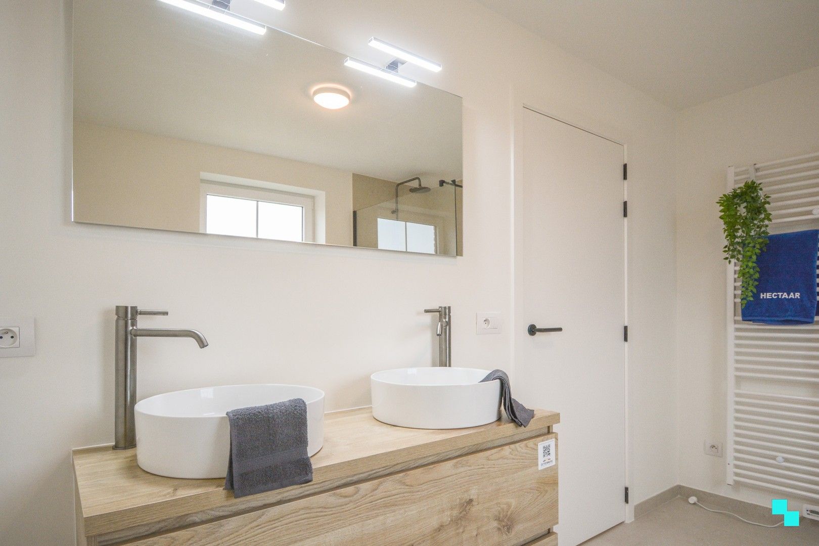 Alleenstaande, nieuwbouw woning op hoekperceel te Hooglede foto 23