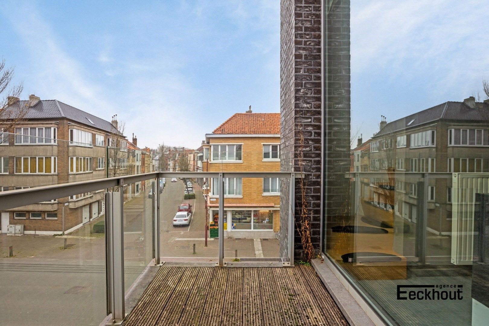 Zeer ruim duplexappartement met terrassen vlakbij de Spuikom! foto 8