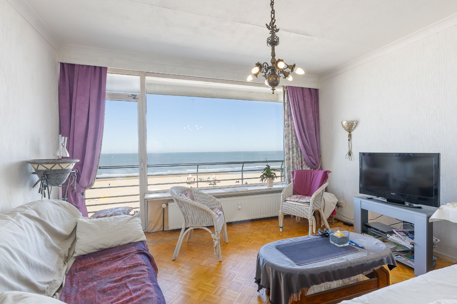 1 slaapkamer appartement op de zeedijk van Oostende foto 6