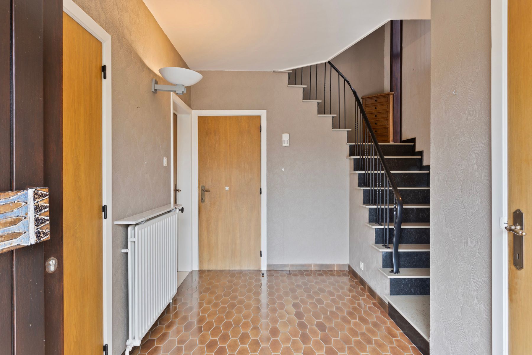 Villa met 4 slpk, tuin, garage en uitbreidingsmogelijkheden! foto 4