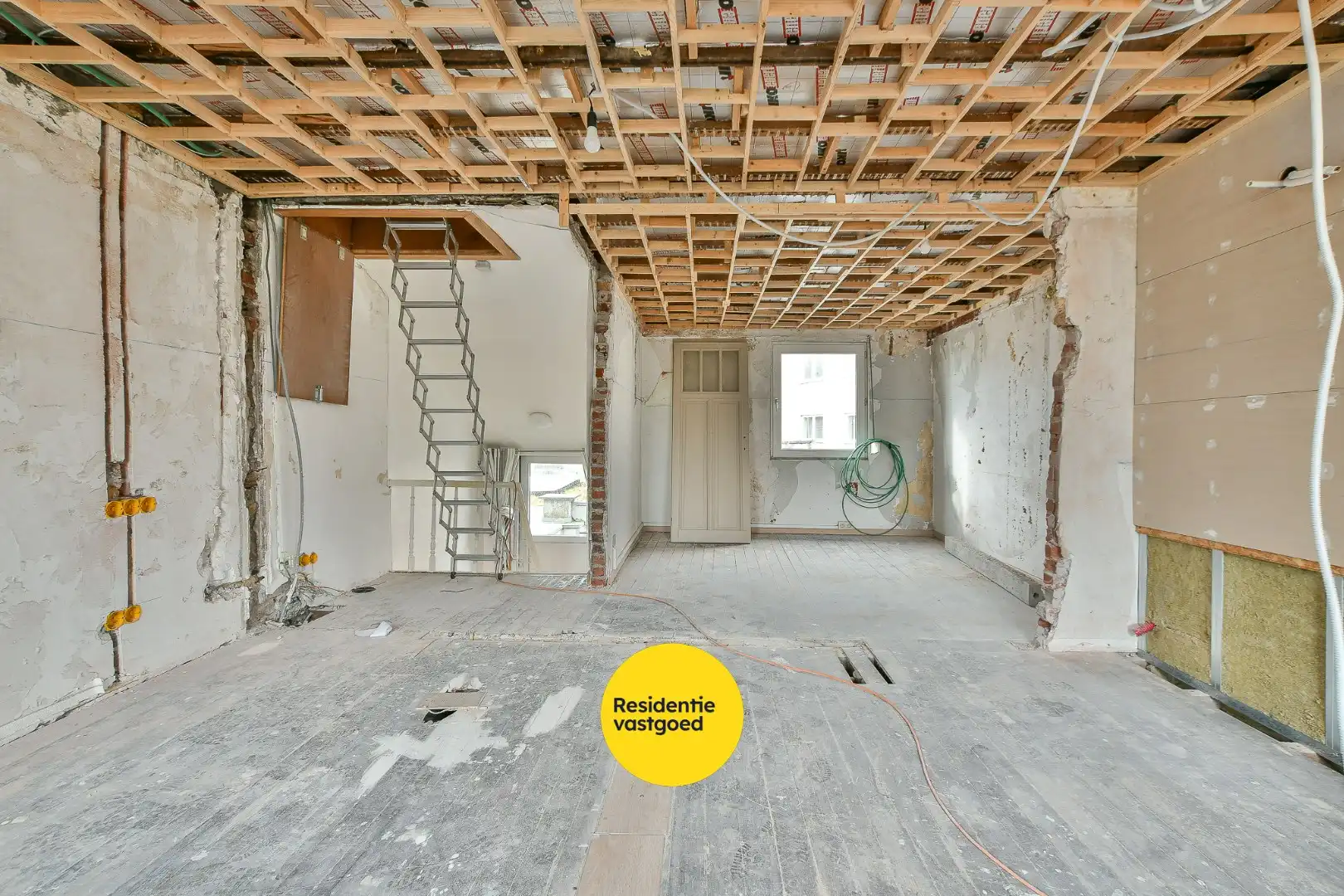 Charmante en verrassend ruime woning met terras in het centrum van Blankenberge! foto 28