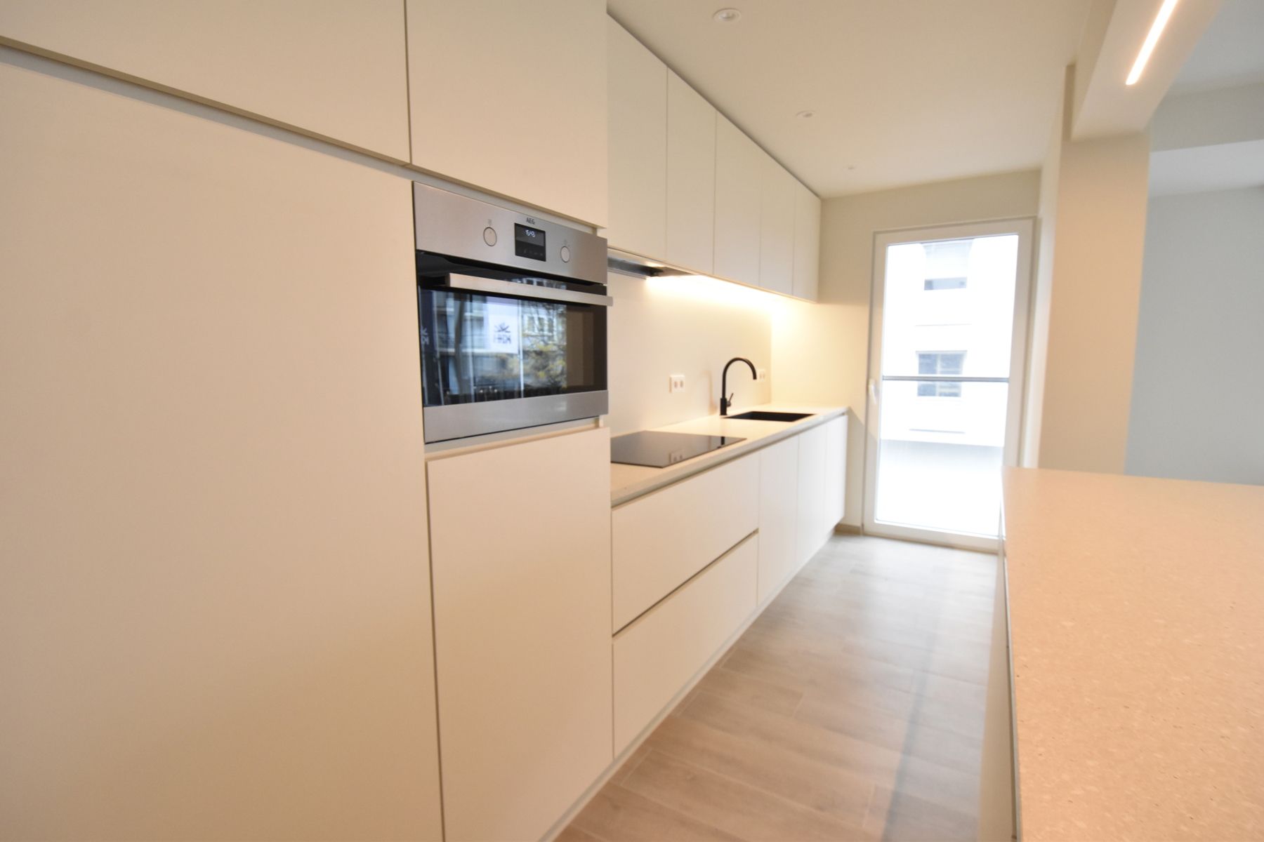 Appartement te huur foto 7
