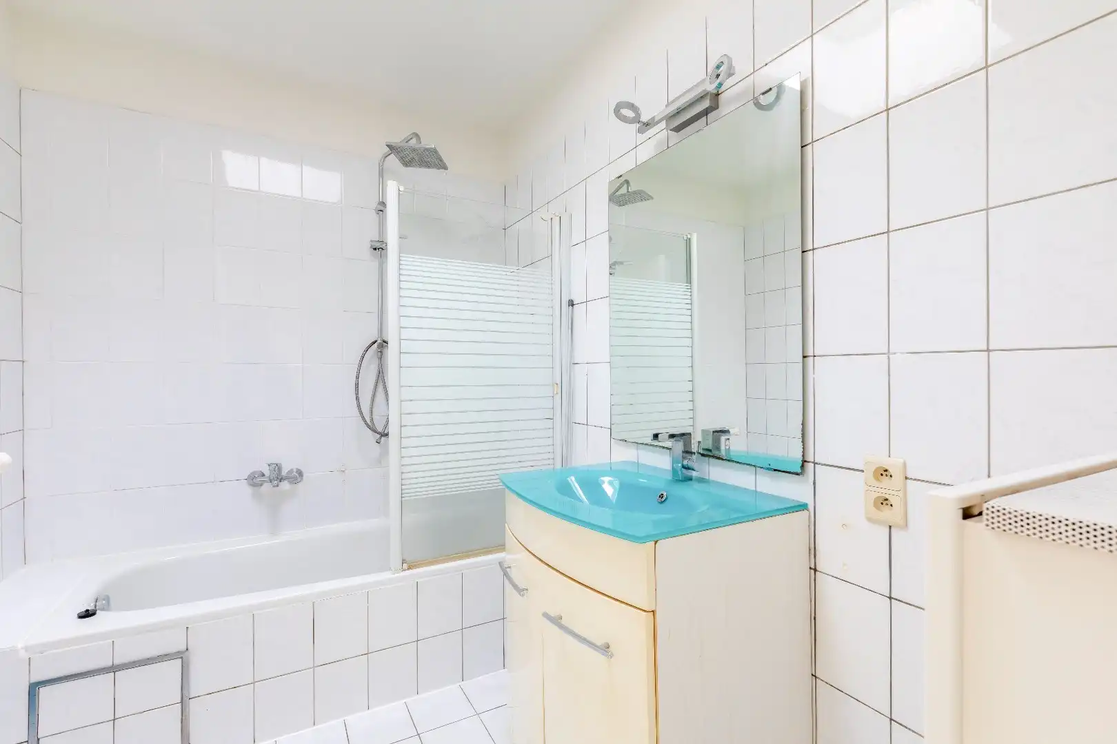 Gunstig gelegen instapklare woning in rij met garage en toffe tuin foto 15