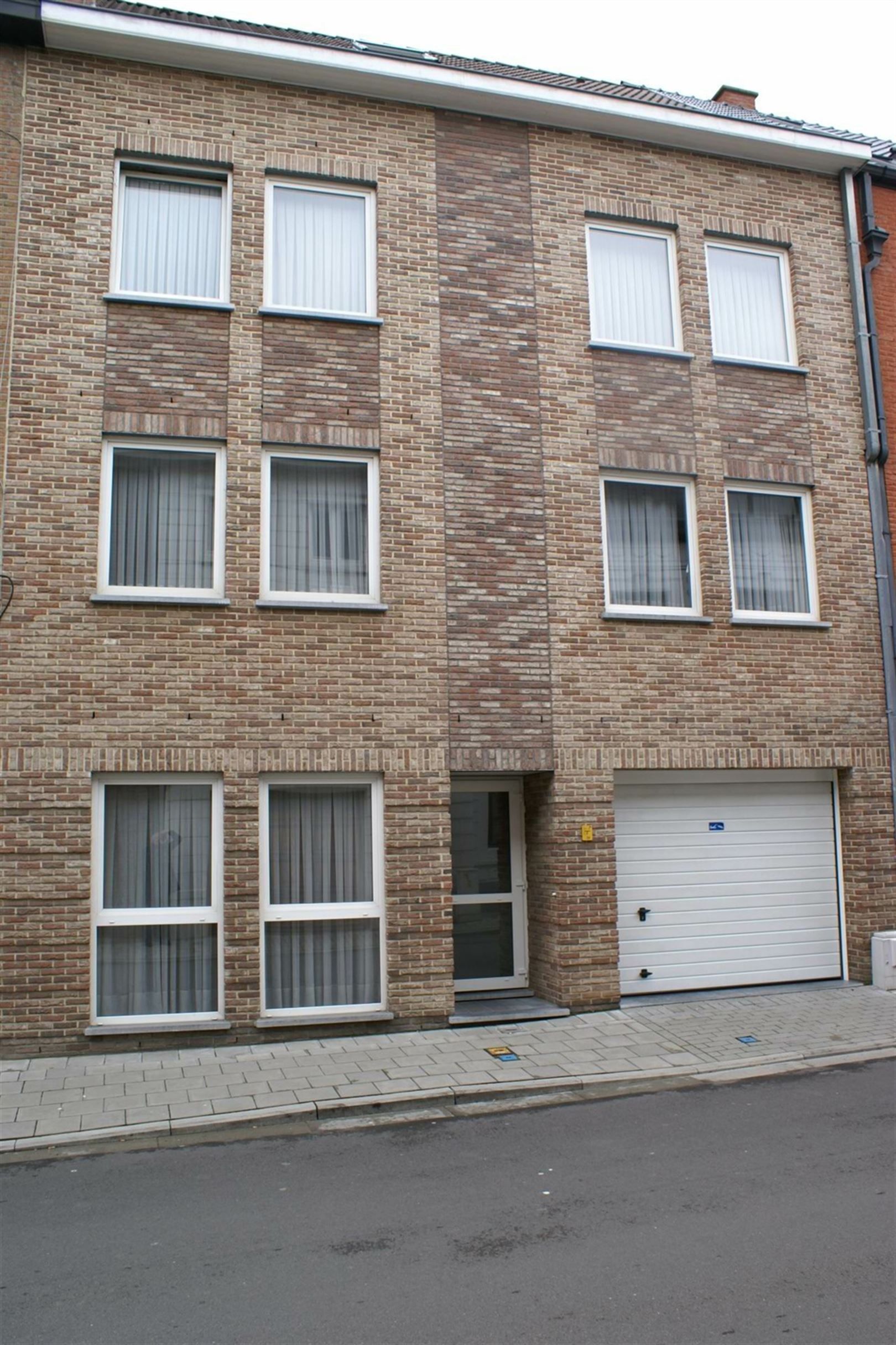 Appartement foto {{pictureIndex}}