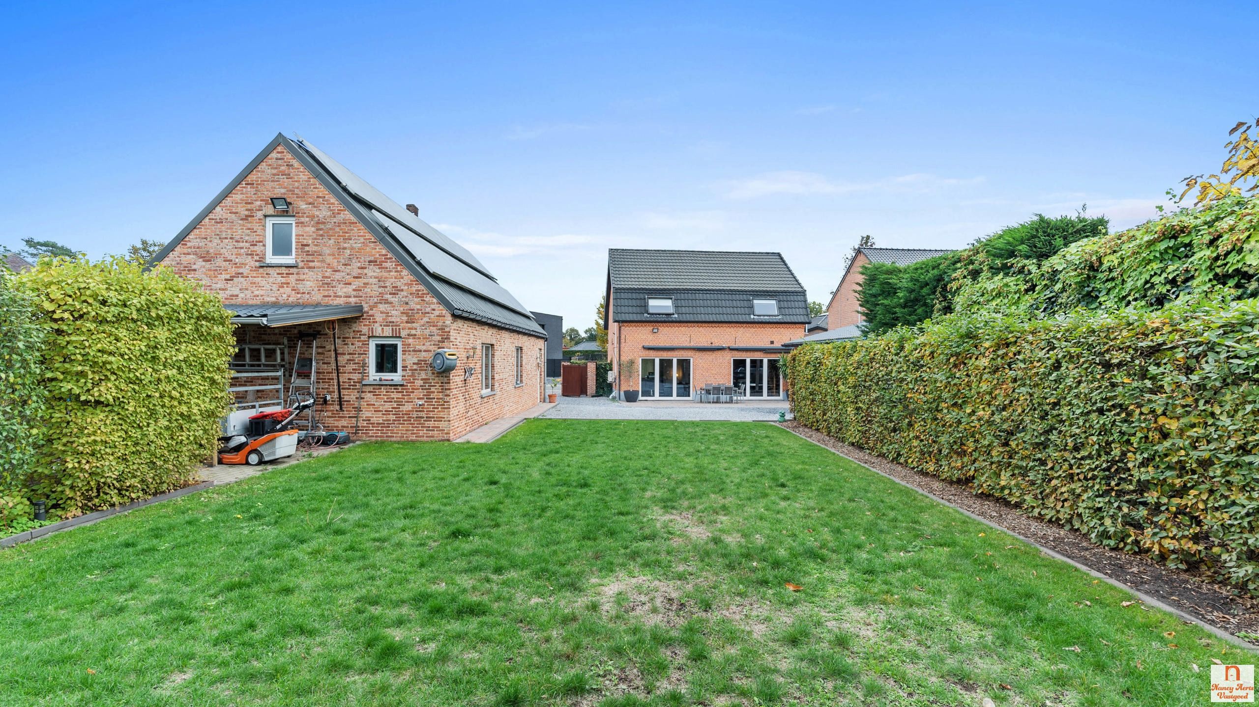 Authentieke woning met moderne toets en hedendaags comfort foto 28