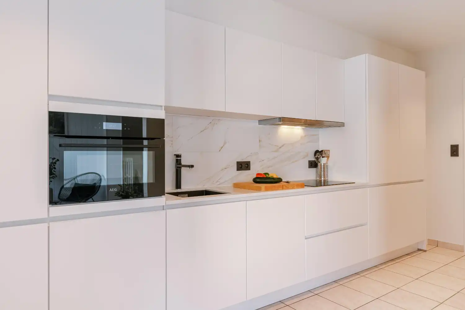 Modern gerenoveerde woning met 2 slaapkamers ( + 2 slaapkamers extra mogelijk) in De Panne foto 2