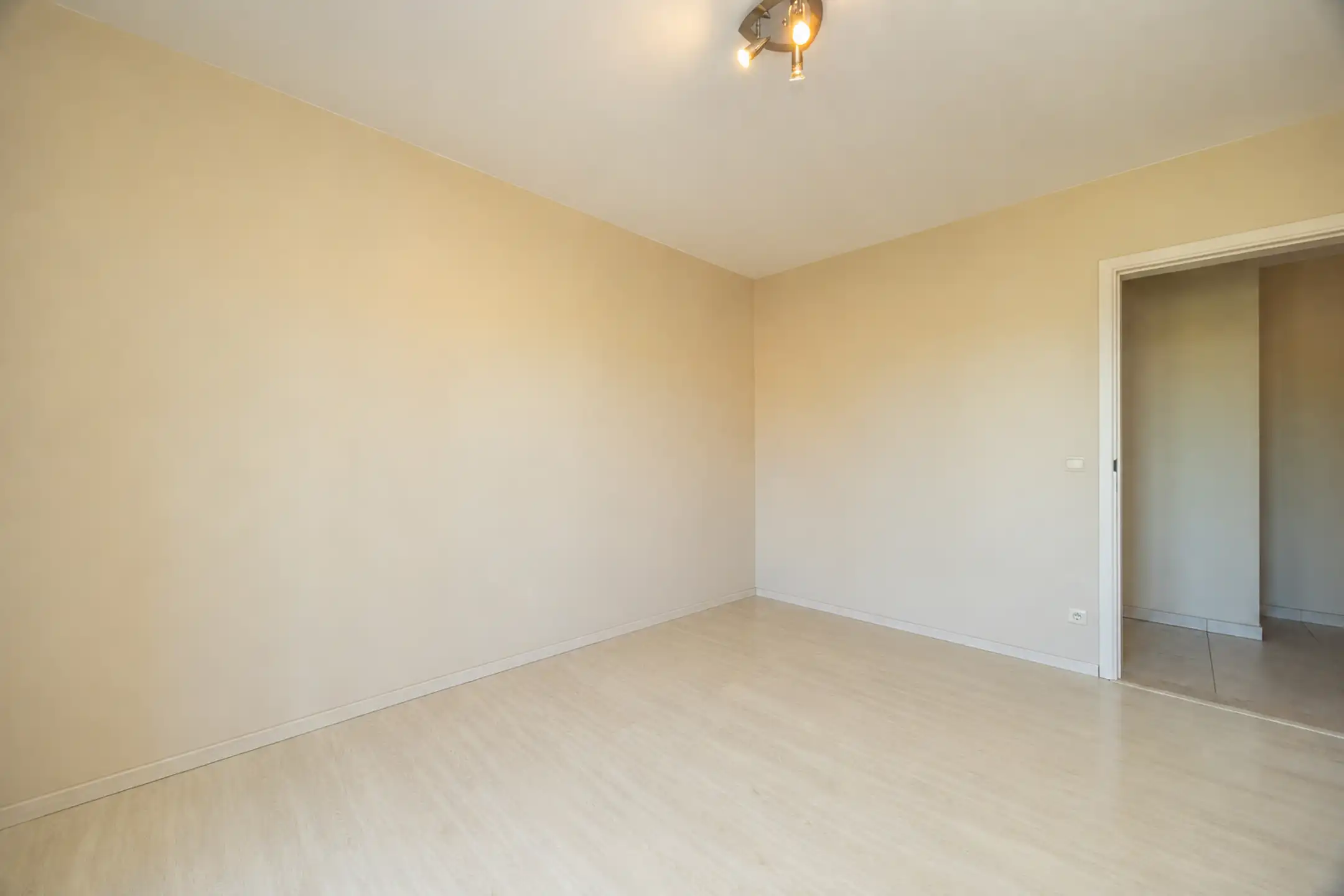 Instapklaar appartement op wandelafstand van het centrum foto 14