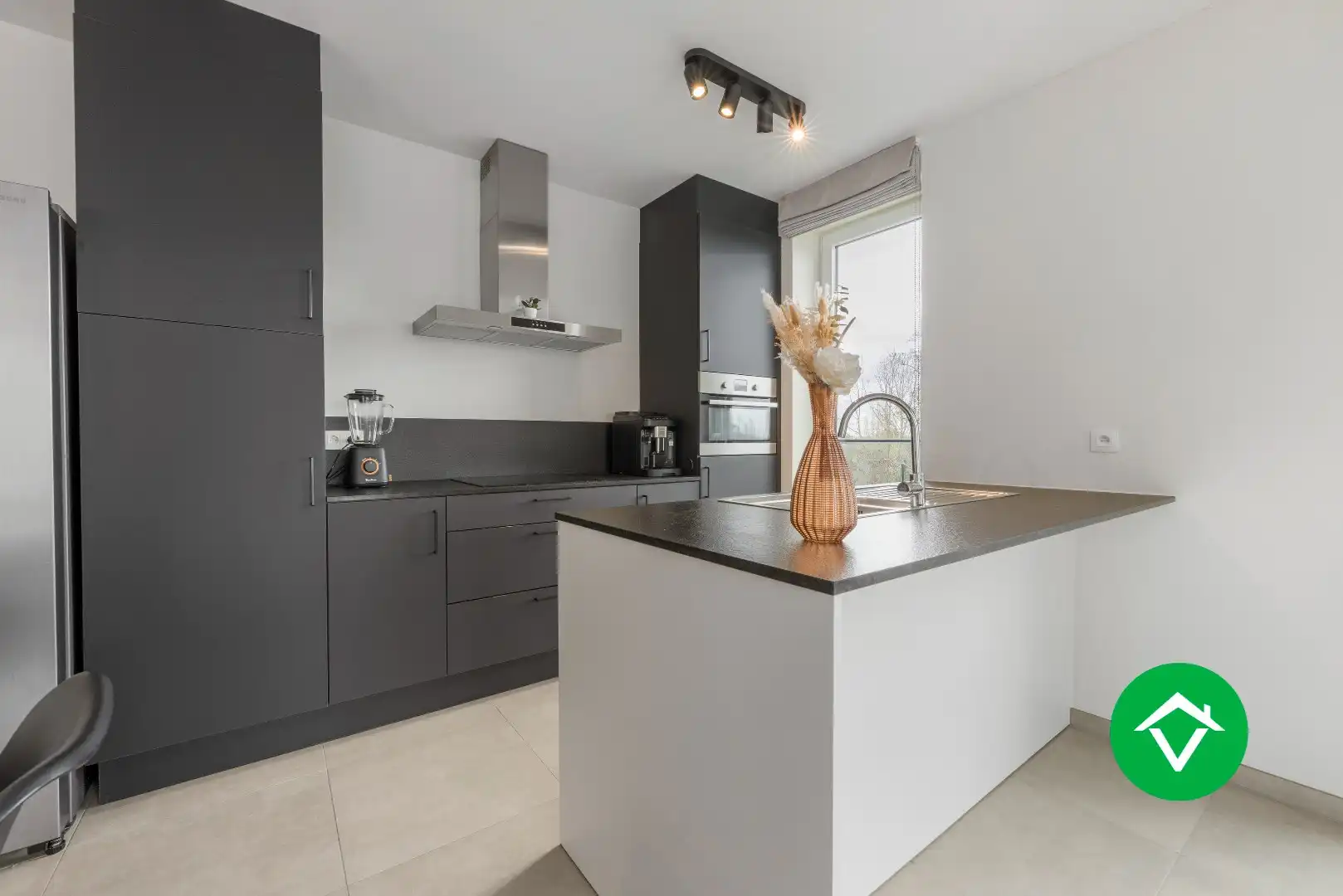 Recent topappartement (2023) met 2 slaapkamers én garage te Diksmuide foto 11