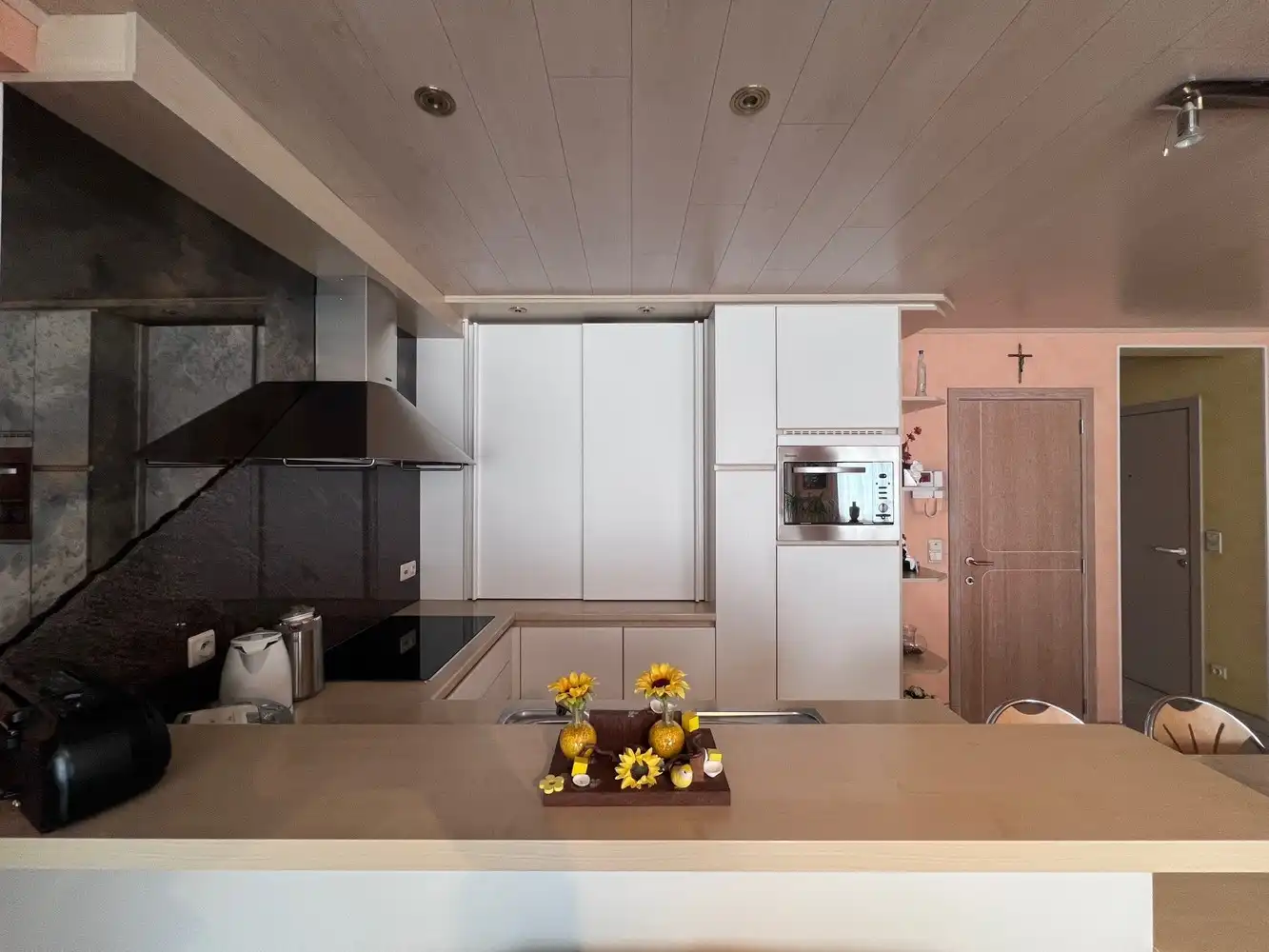 Instapklaar appartement met 2 slaapkamers en zonnig terras foto 6