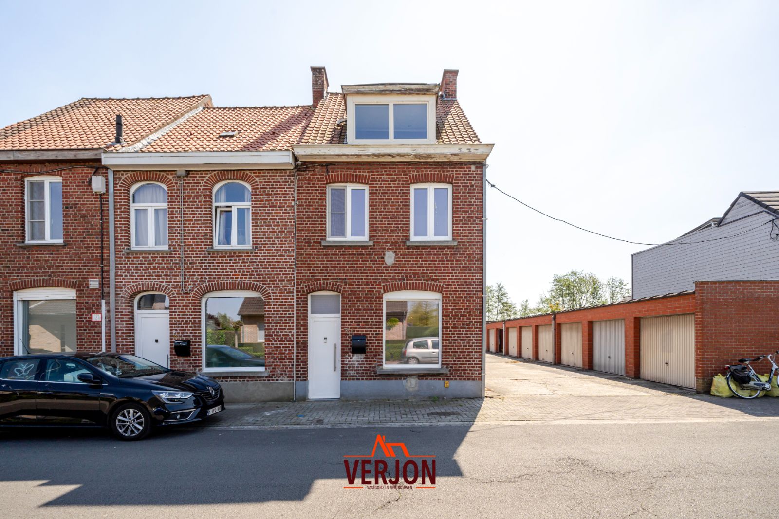 Woning met 3 slaapkamers en uitweg foto 15