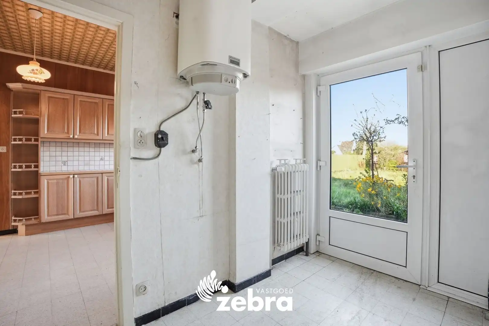 Gesloten bebouwing met 4 slaapkamers op een boogscheut van centrum Brugge! foto 11