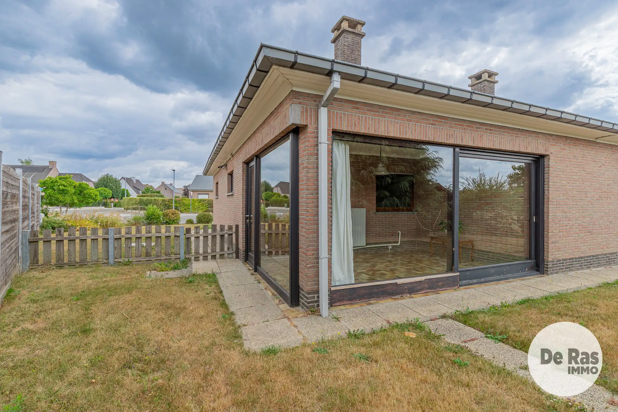 HERZELE - Bungalow in rustige woonwijk op toplocatie foto 20