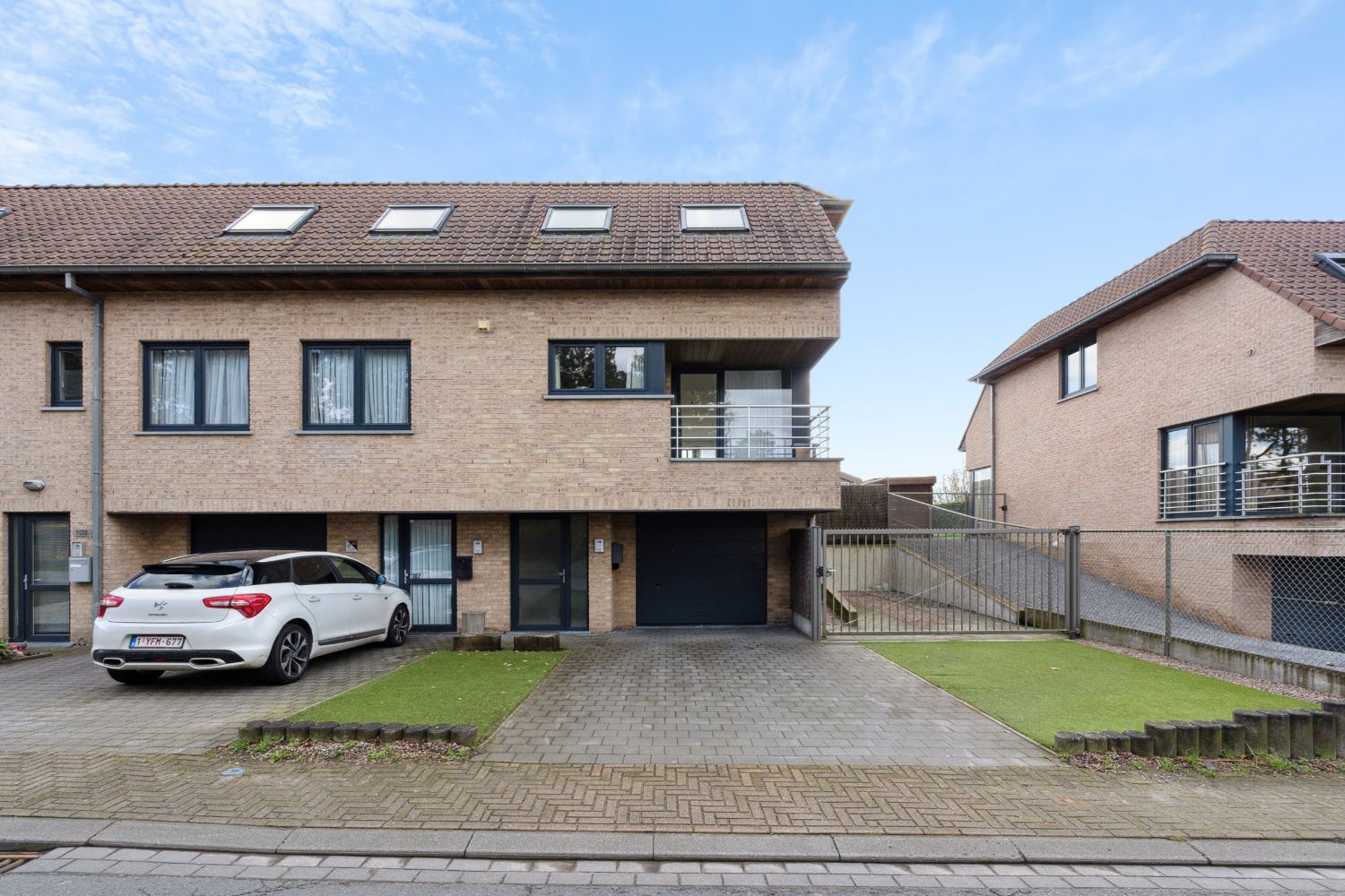 ENERGIEZUINIGE HALF-OPEN WONING met zicht op het groen & vlakbij het centrum van Aartrijke ! foto 14