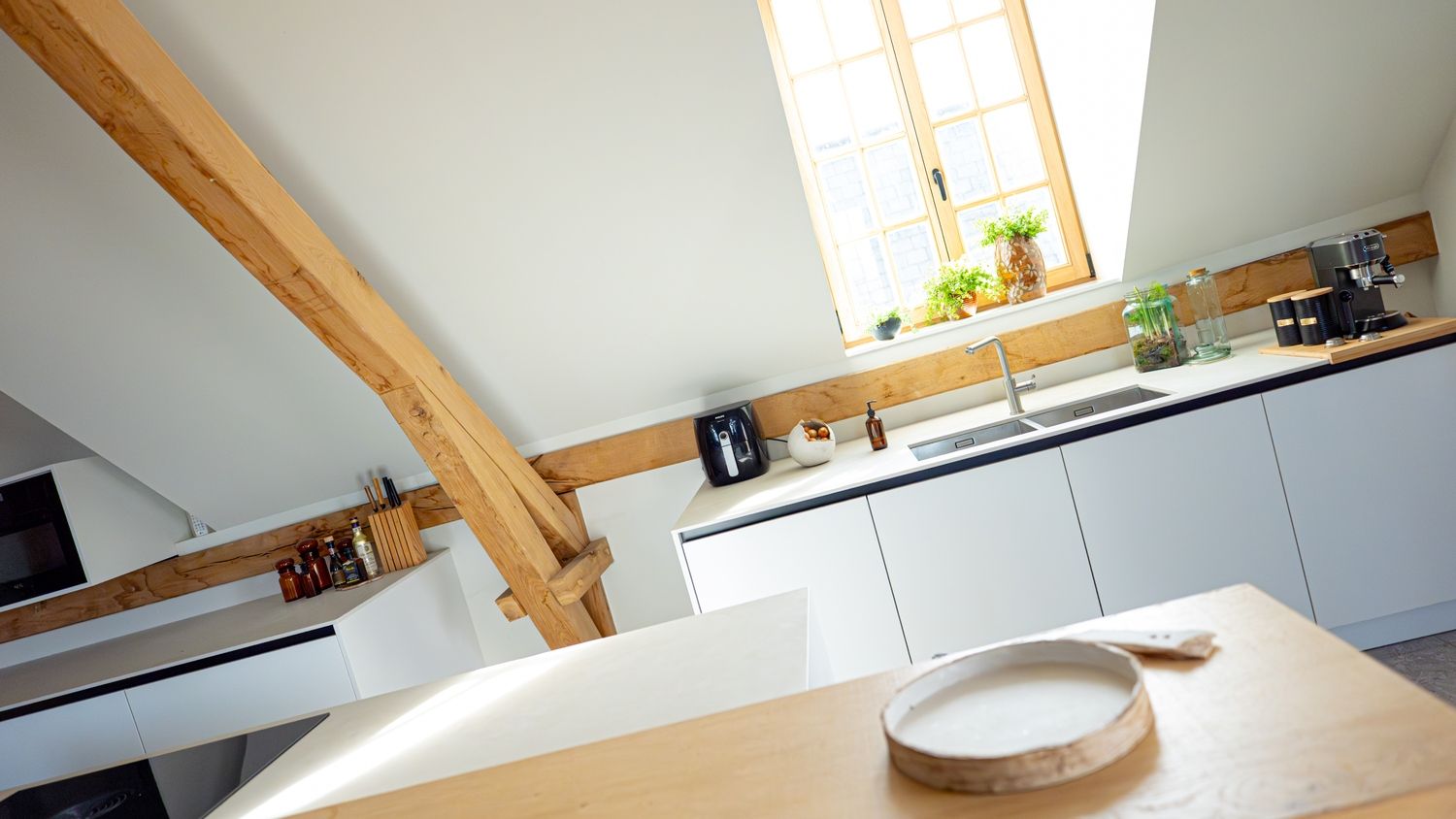 Charmant en landelijk penthouse met loftgevoel in het hart van Bocholt! foto 2