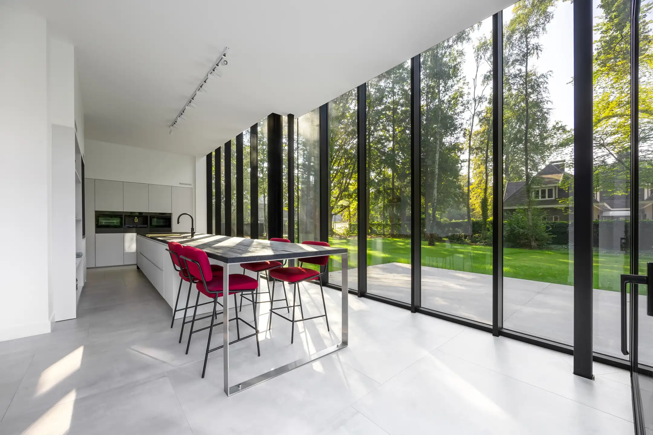 Luxe gerenoveerde villa (EPC A) op riant hoekperceel foto 17