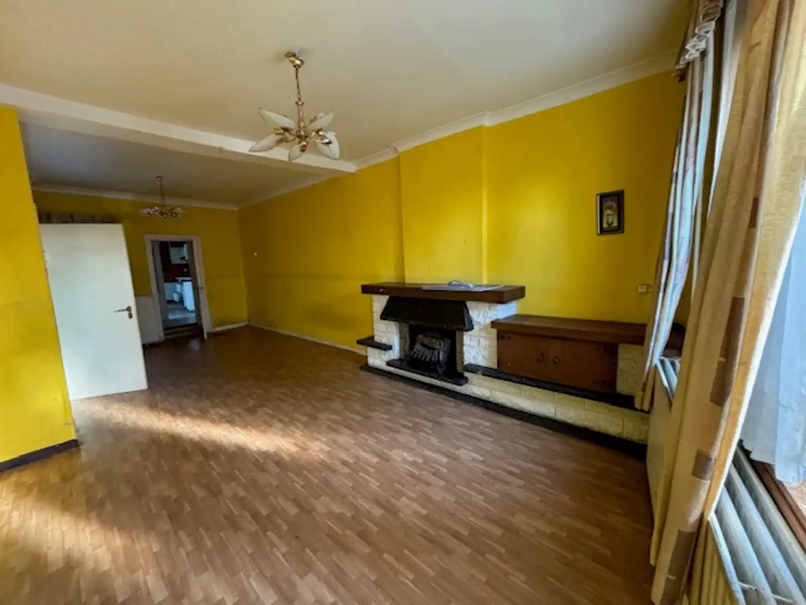 Rijwoning met zij- en achteringang te Gingelom foto 3