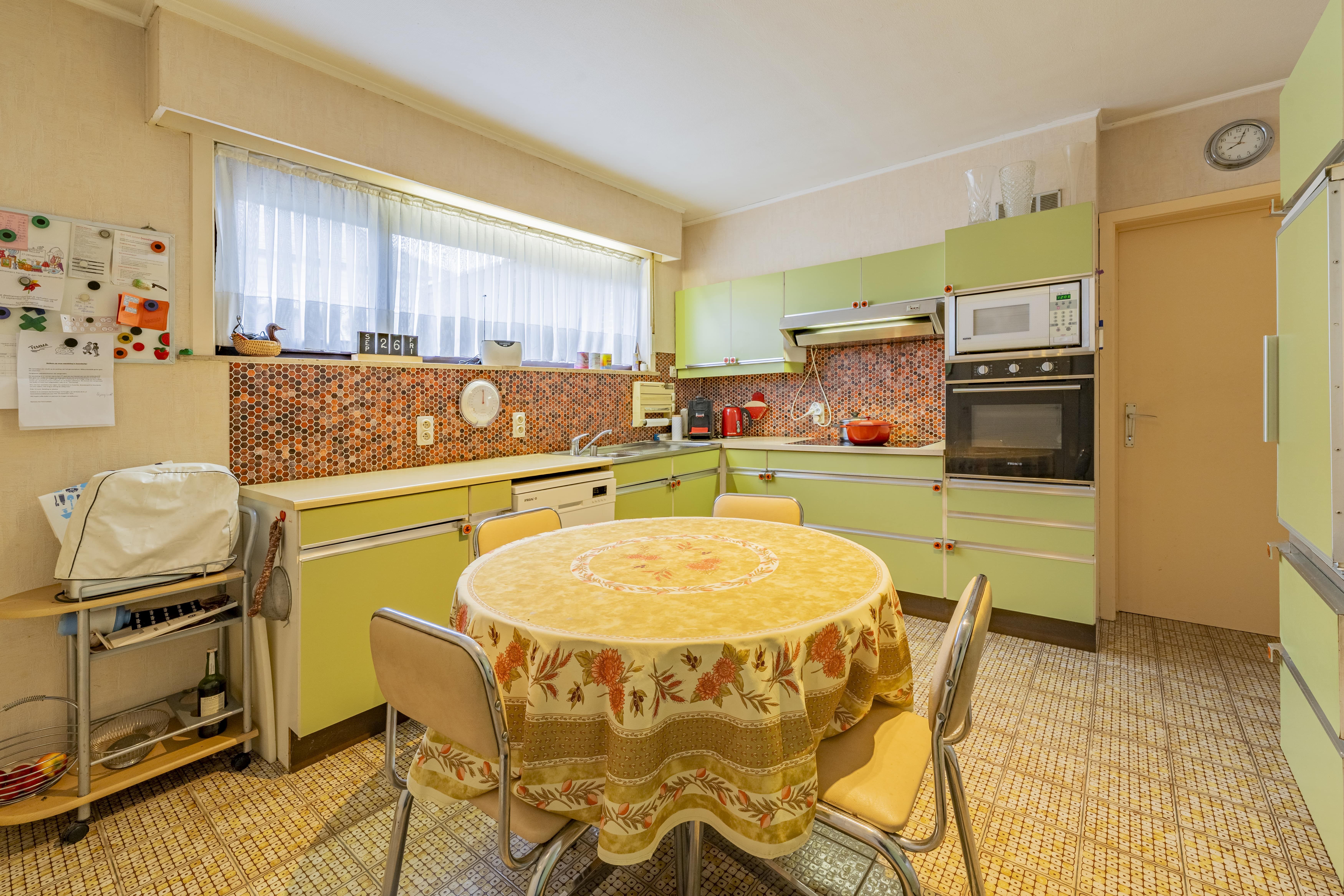 Goed onderhouden open bebouwing met 3 slaapkamers nabij centrum Aalter foto 5