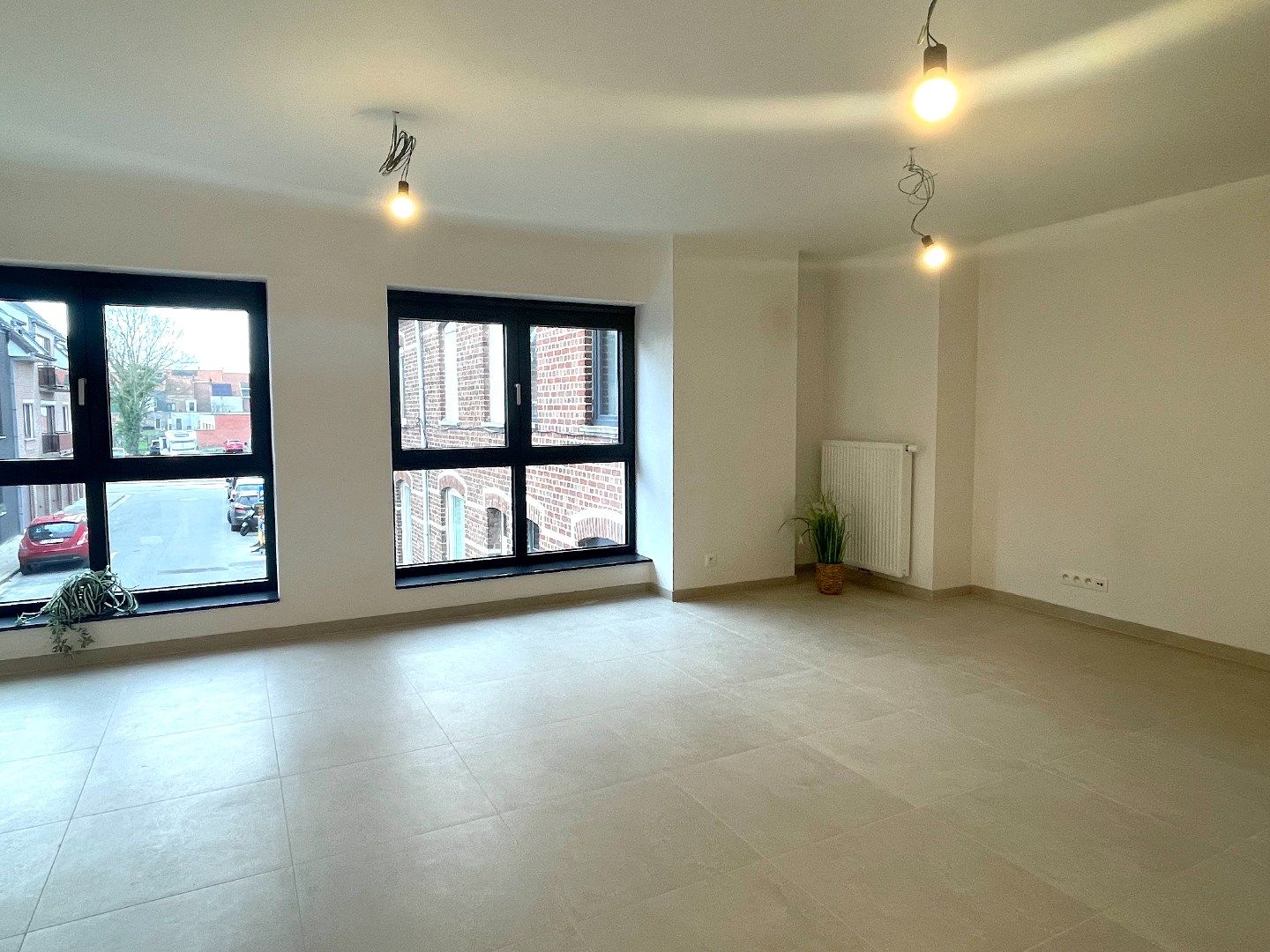 Totaal gerenoveerd, ruim appartement in centrum Lauwe! foto 6