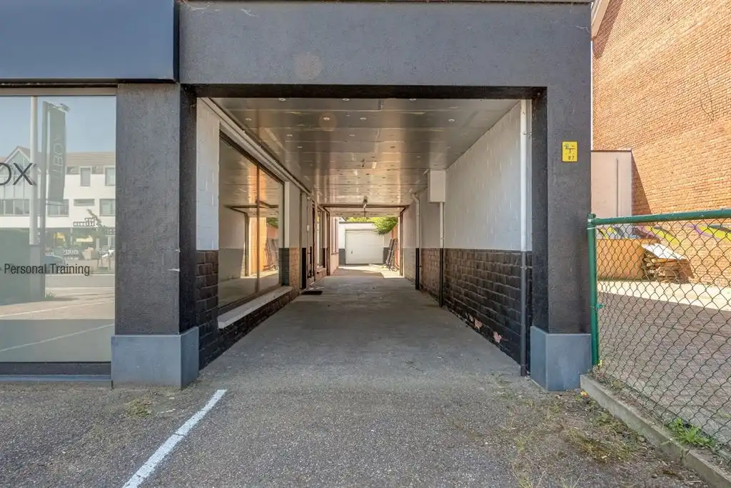 Lichtrijk appartement met 3 slpk en gigantisch zonneterras foto 23