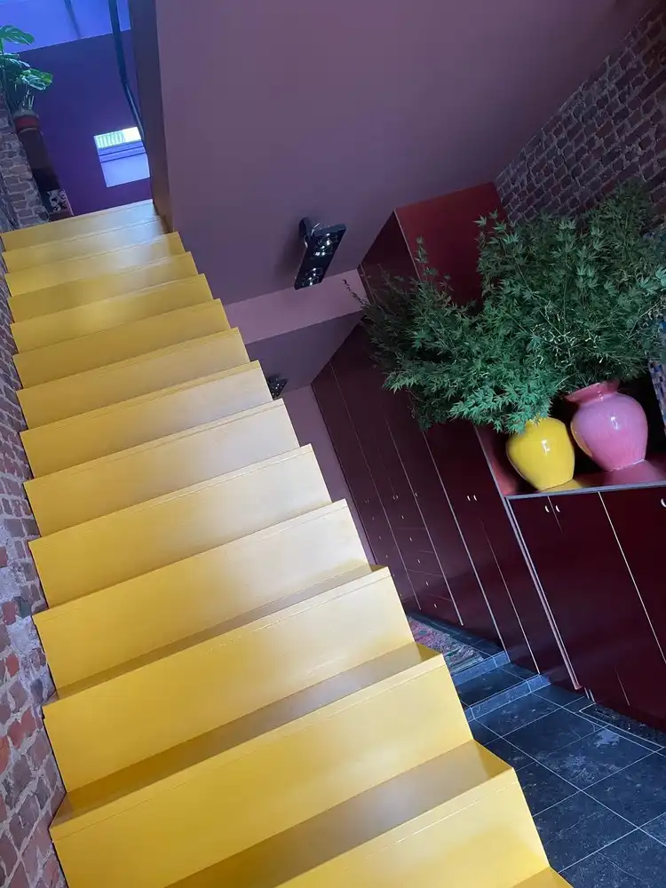 Karaktervolle erfgoedwoning op topligging tegenover de Sint-Gummaruskerk. foto 60