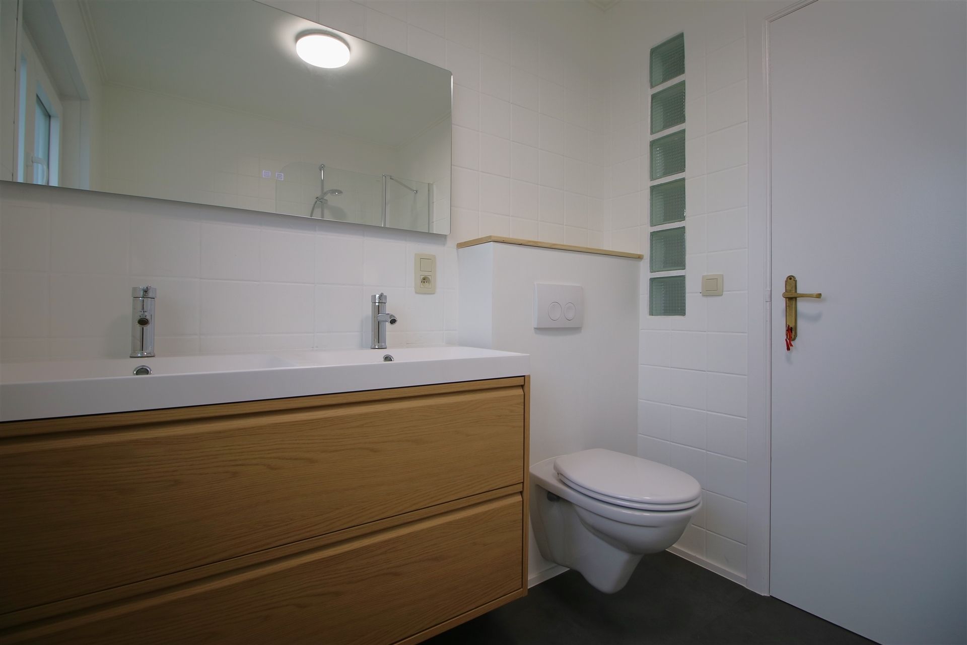 Ruime woning 4 slpk, garage en tuin foto 19