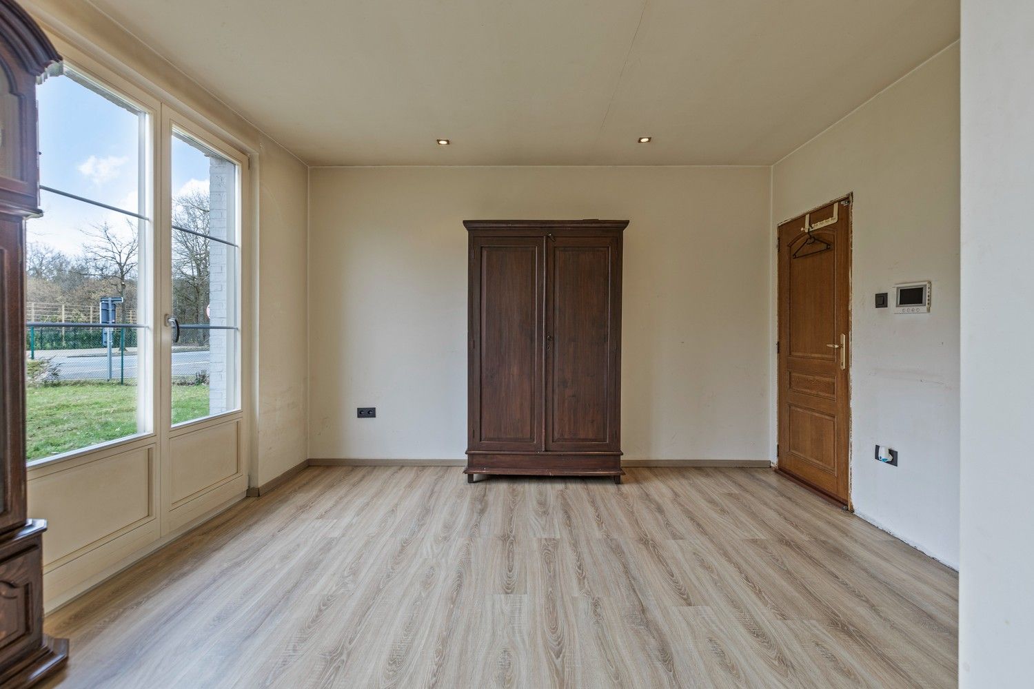 Grotendeels gerenoveerde woning met 5 slaapkamers! foto 25