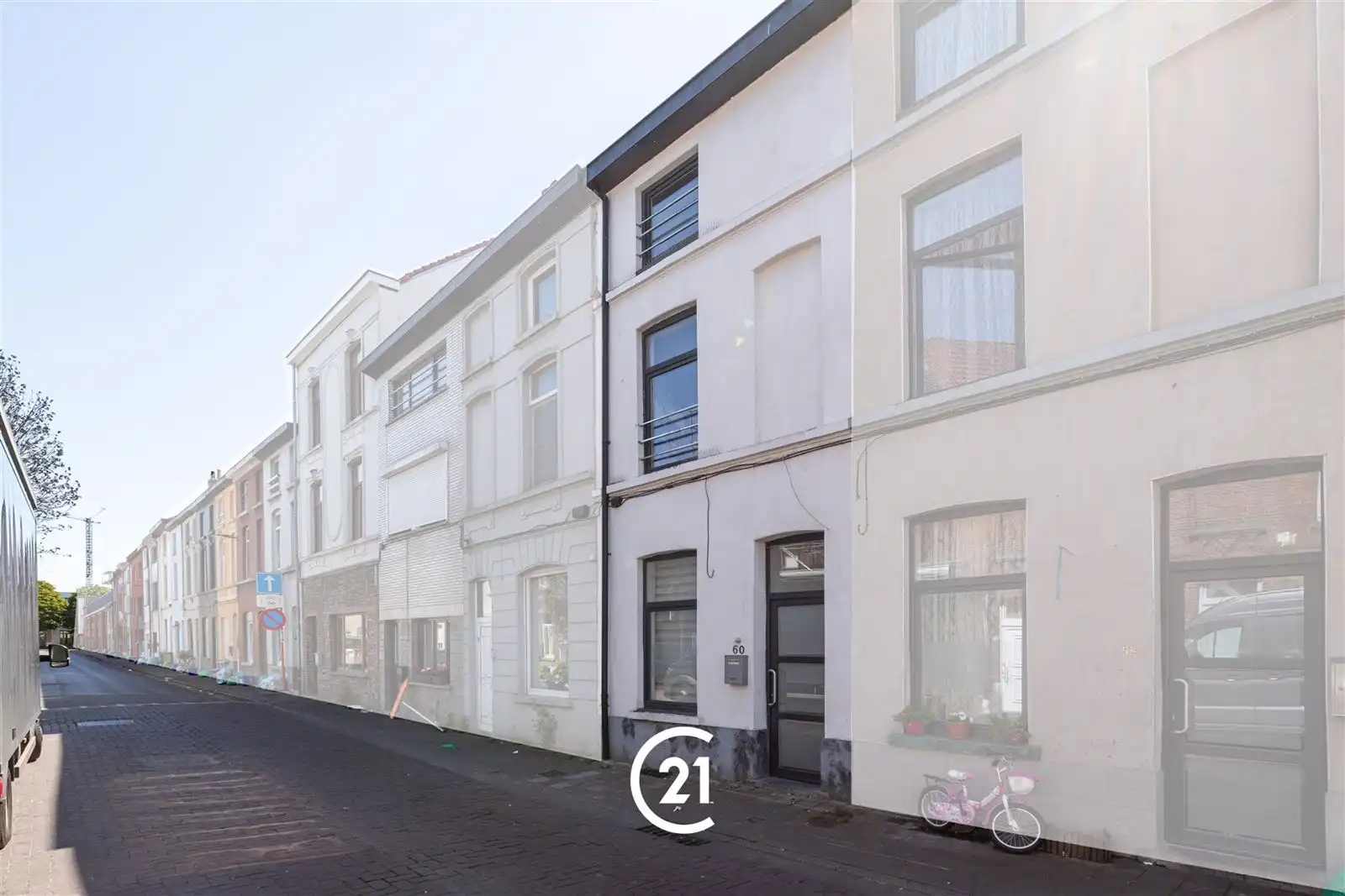 Instapklare woning met 3 ruime slaapkamers foto 2