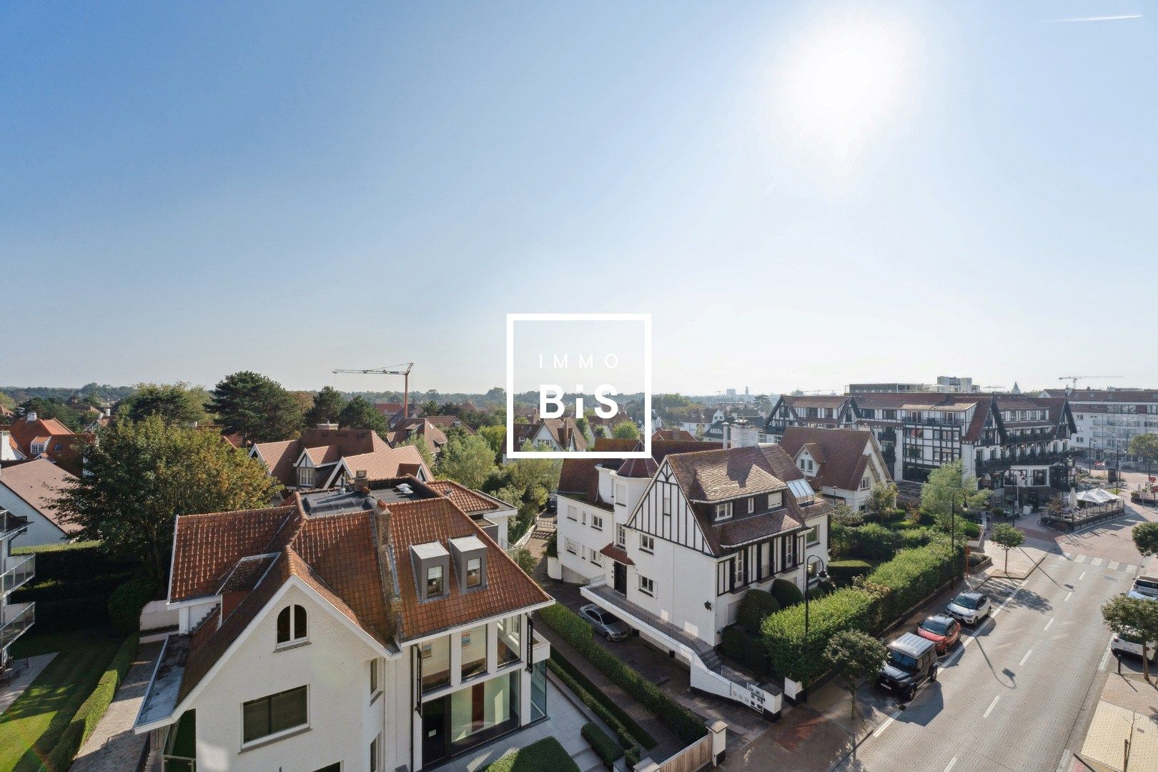 Instapklaar en volledig bemeubeld appartement met prachtig uitzicht in Het Zoute foto 3