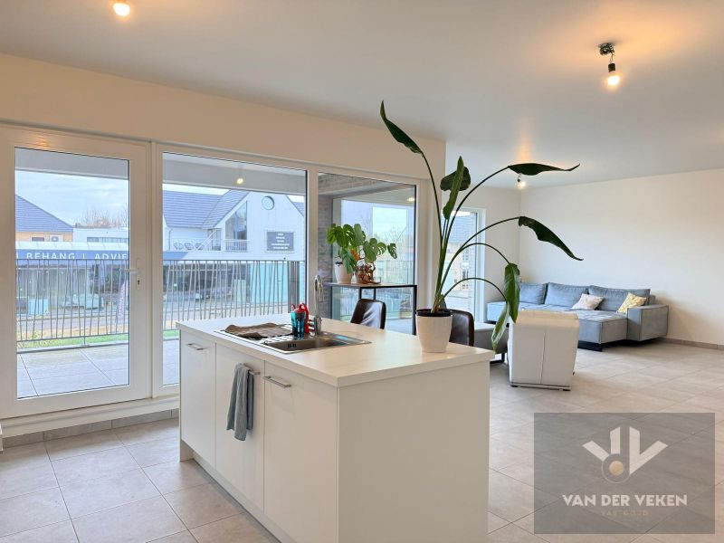 PRACHTIG 2 SLAAPKAMER APPARTEMENT foto 4