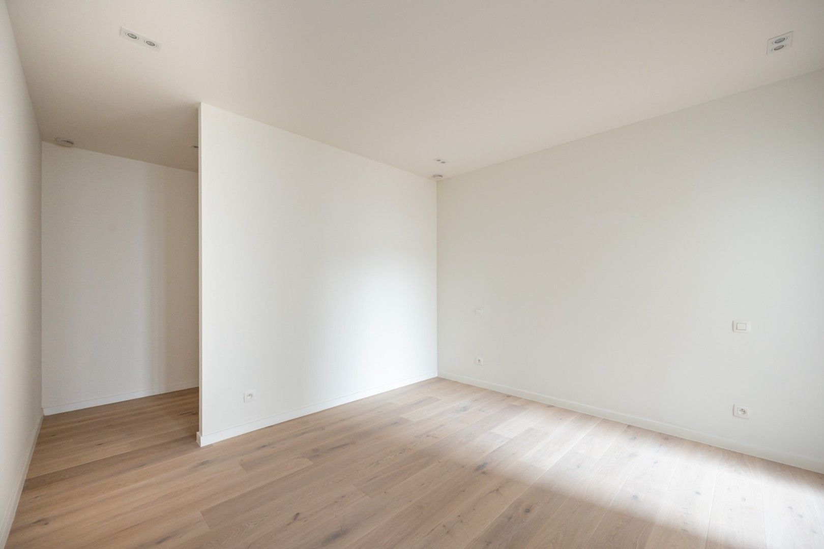 APPARTEMENT + TERRAS +/- 44m² foto 5