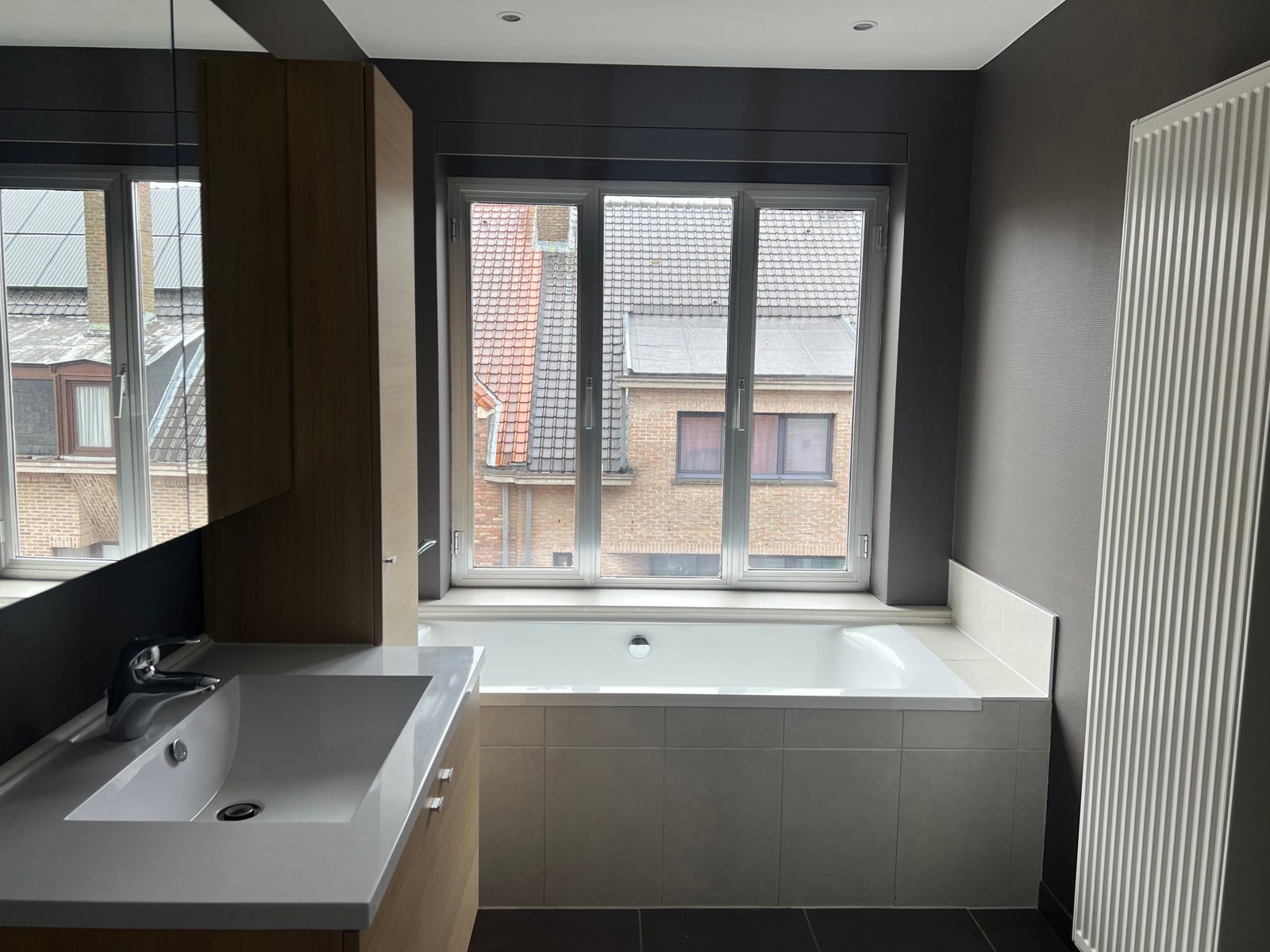VOLLEDIG GERENOVEERD TRIPLEXAPPARTEMENT TE HUUR IN ZELLIK! foto 8