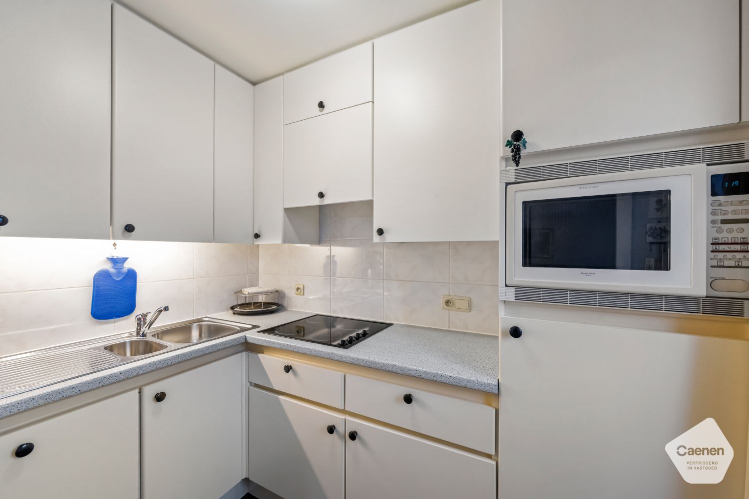 Eén slaapkamer appartement met twee ruime terrassen vlakbij het strand foto 10