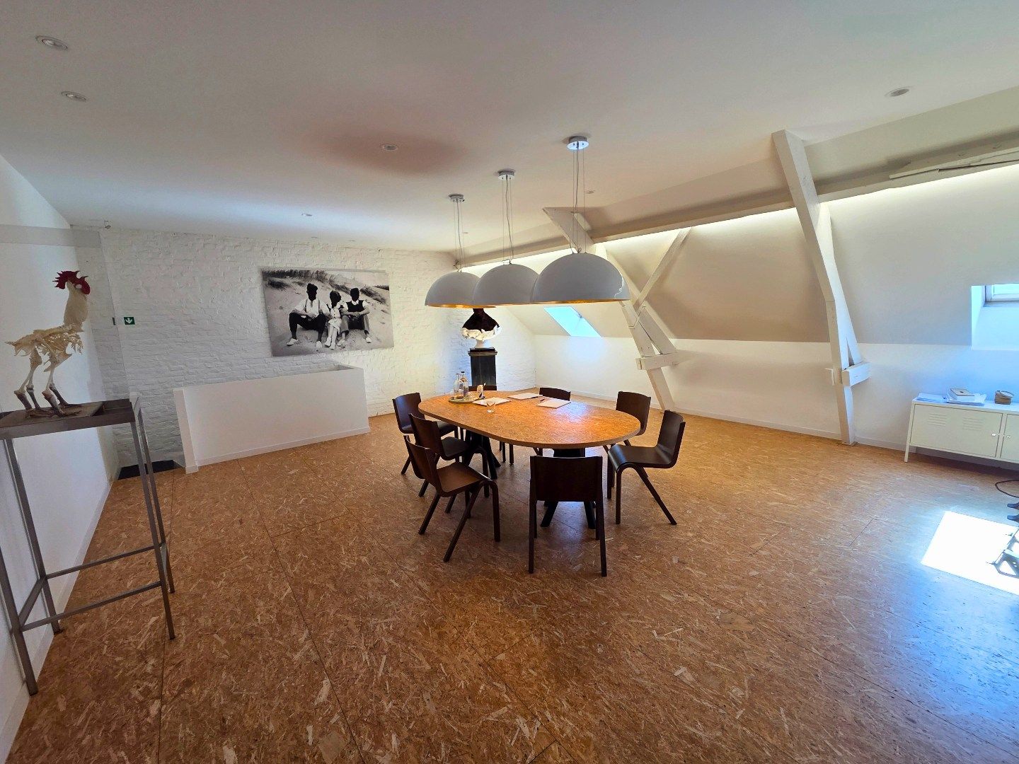 Kantoorruimte nabij de rechtbank van 325 m² foto 18