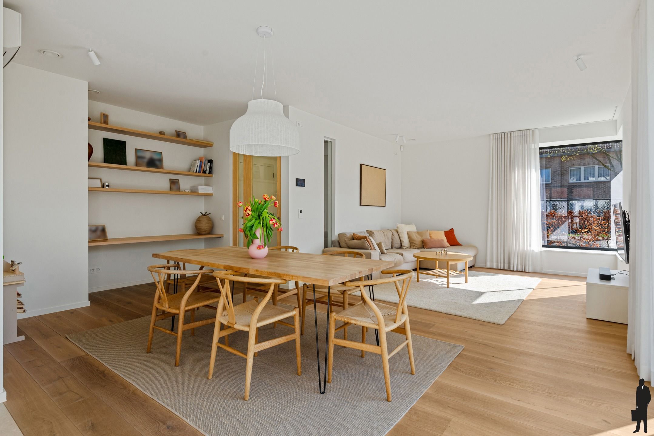 Energiezuinige woning met 4 slpks, 3 badkamers en ZW tuin foto 12