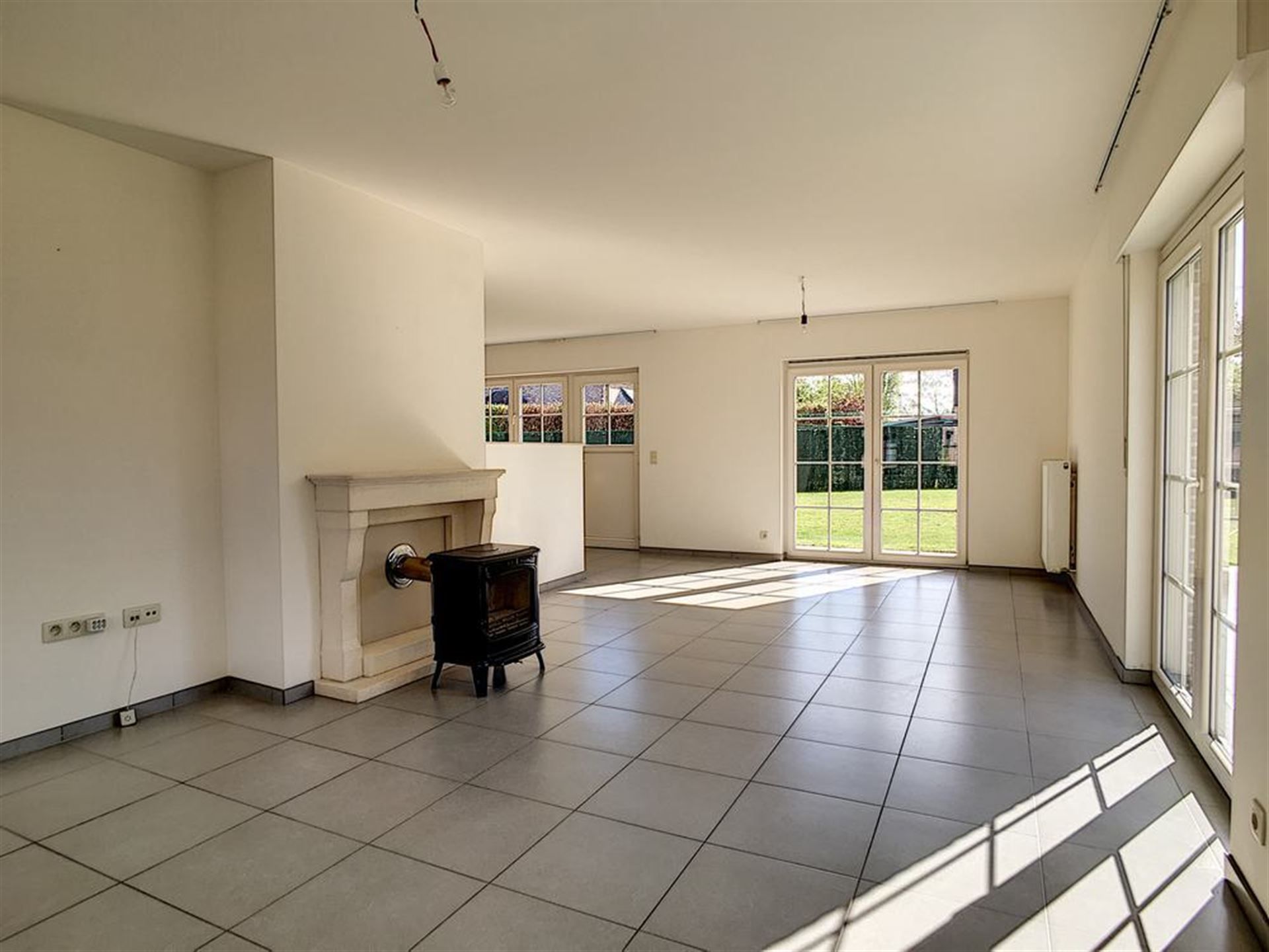 Leuke bungalow met ruime tuin foto 3