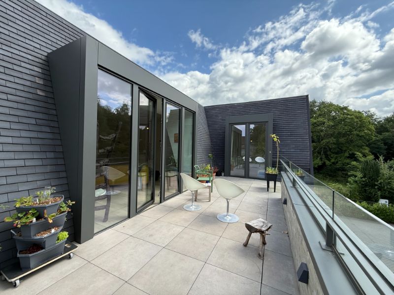 Ruim en luxueus dakappartement met prachtig dakterras – topligging in Destelbergen foto 2
