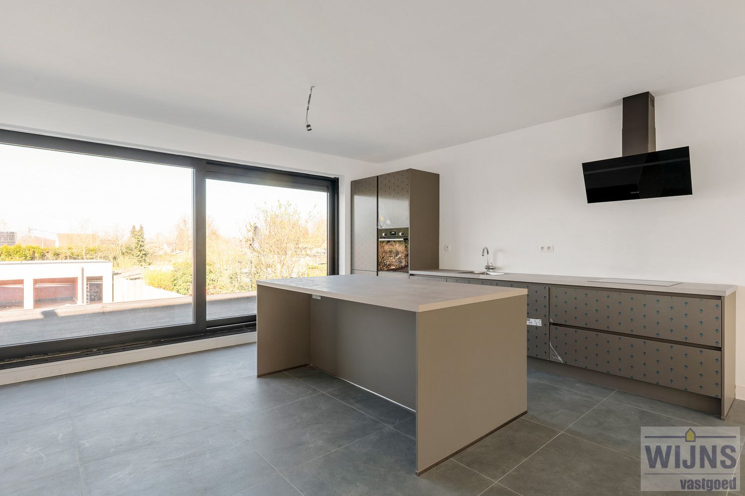 Groot en lichtrijk duplex appartement vlakbij centrum Berlaar foto 3