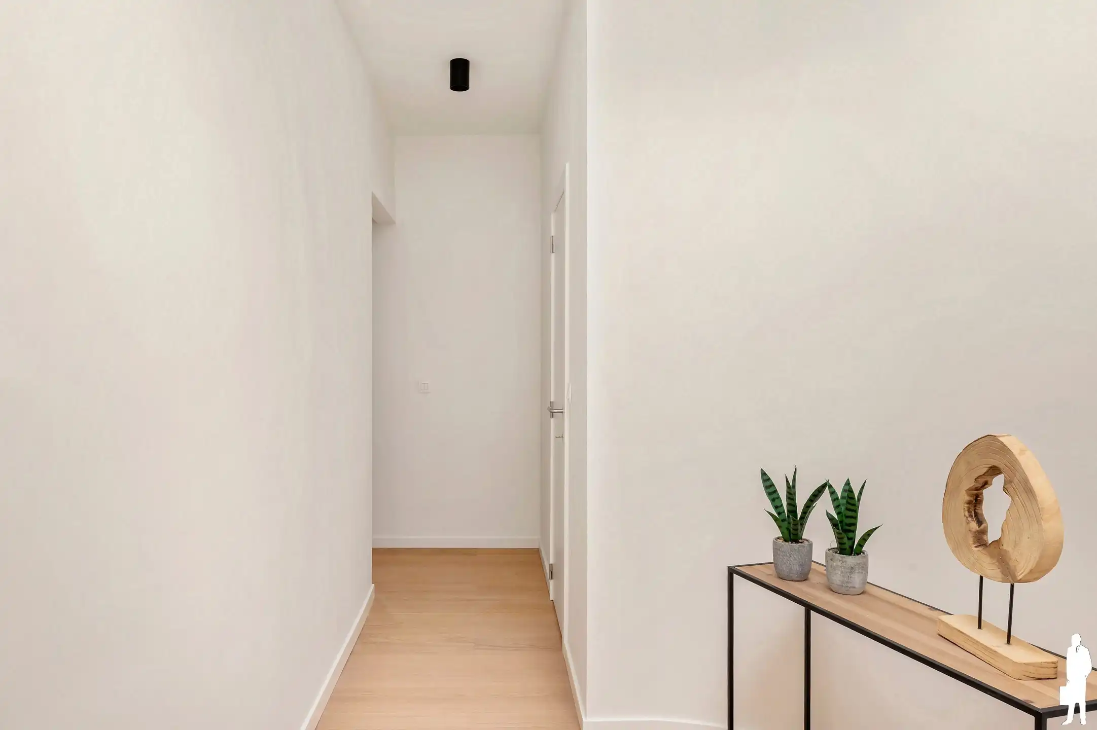 Gerenoveerd dakappartement met twee slaapkamers foto 11