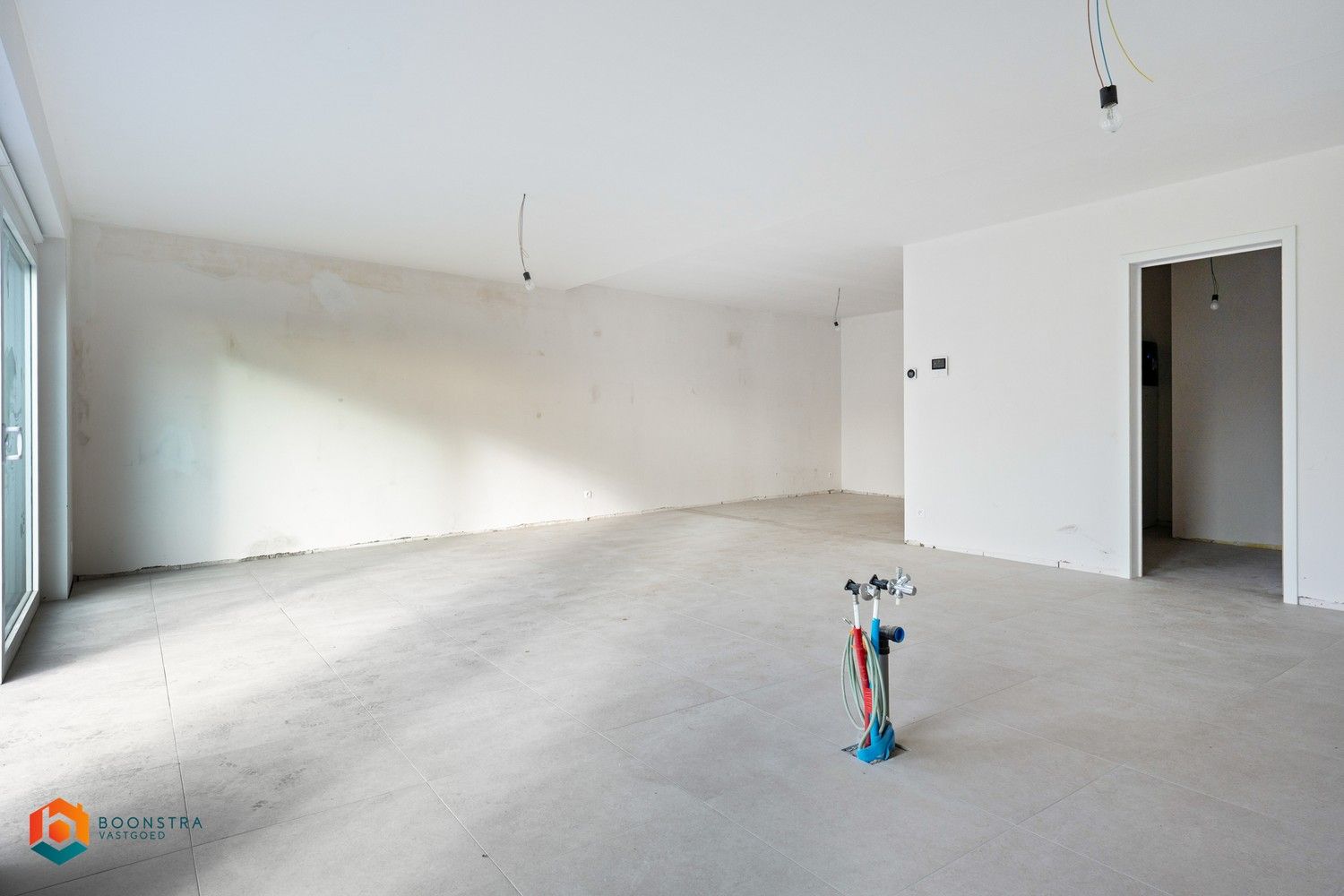 Ruim gelijkvloers app. met 3 slpkrs en tuin foto 5