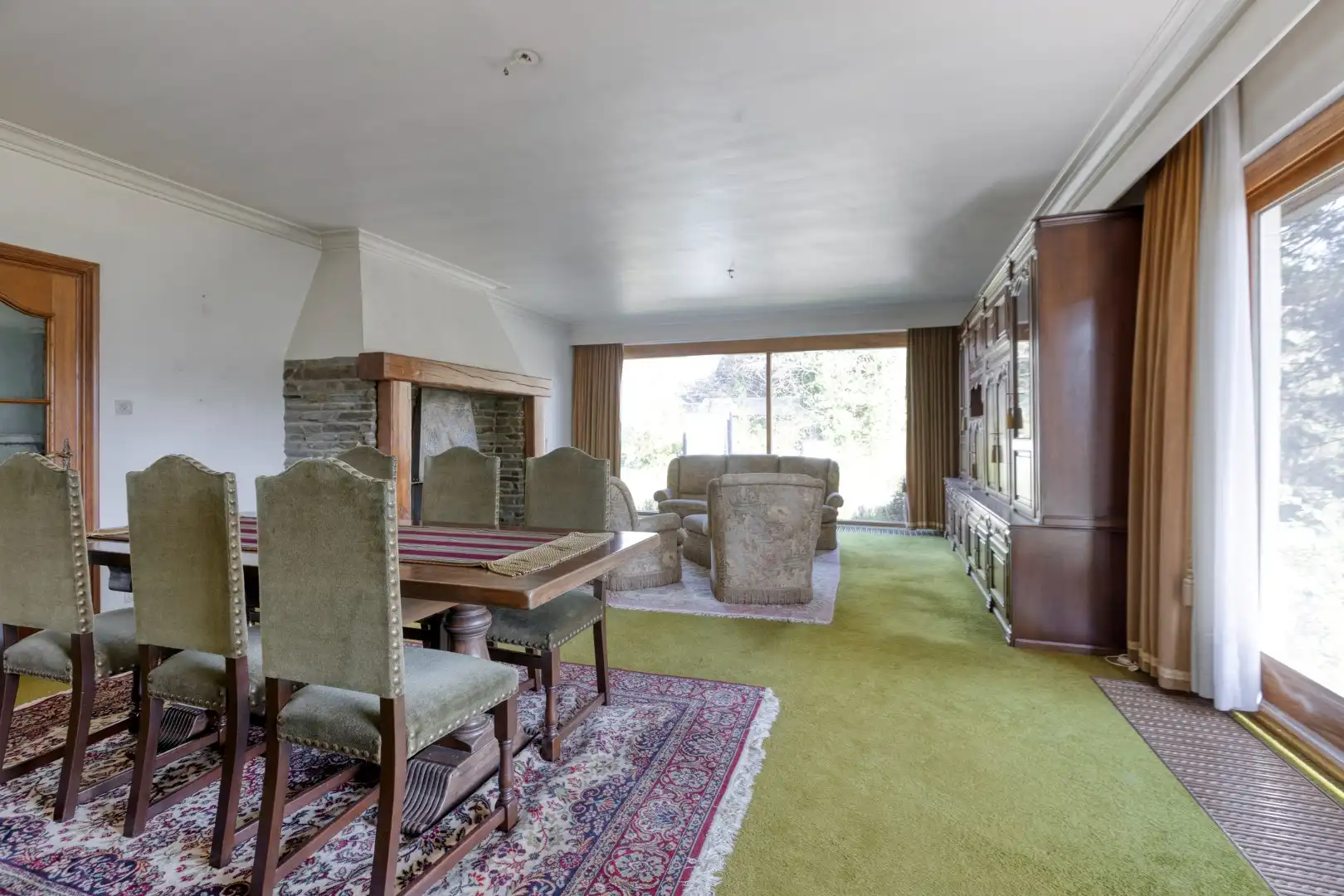 Rustig gelegen gelijkvloerse woning met 4 slpks op wandelafstand van het centrum van Mol !  foto 3