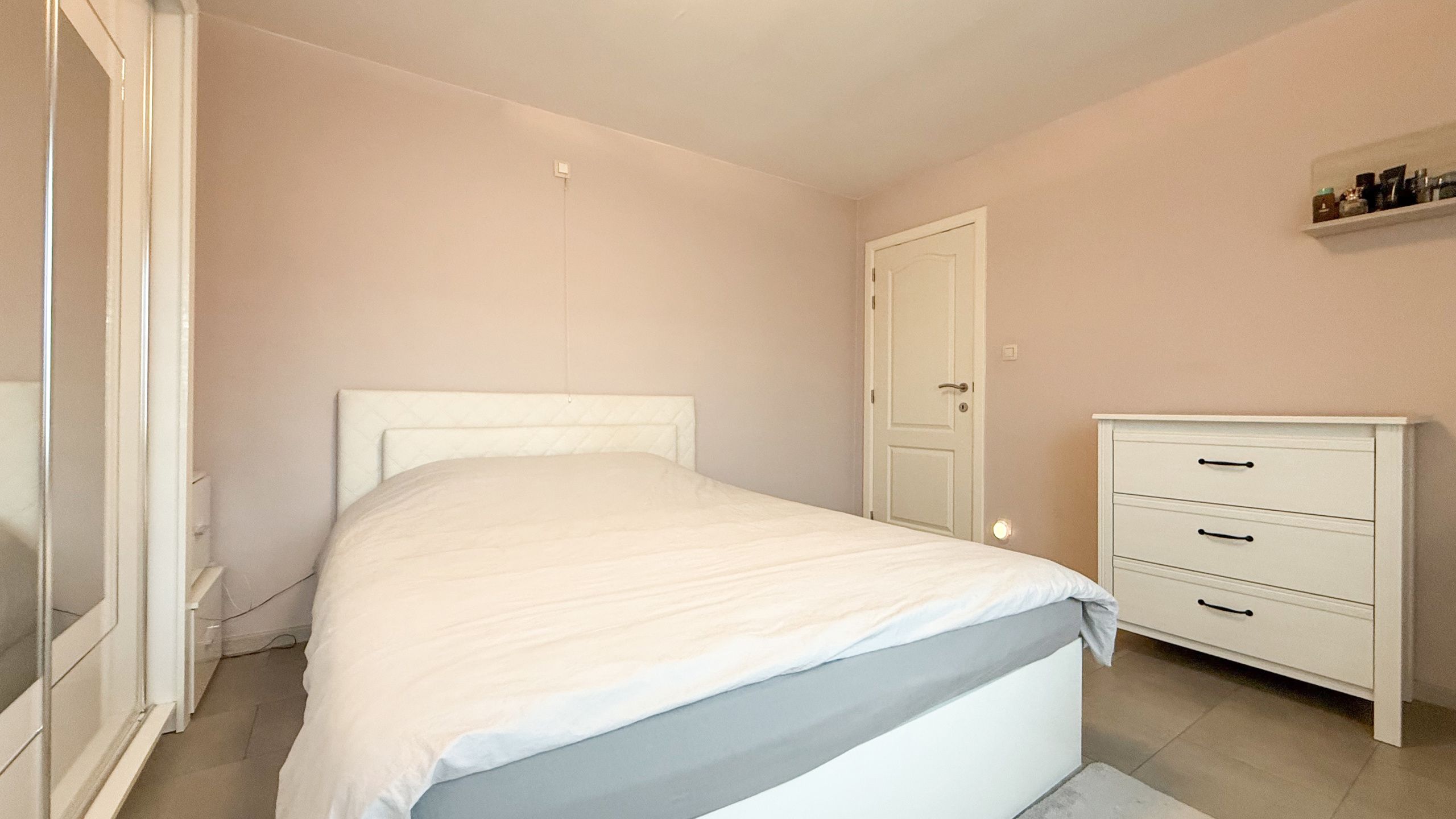 Mooie woning met moderne afwerking en gezellige veranda! foto 34