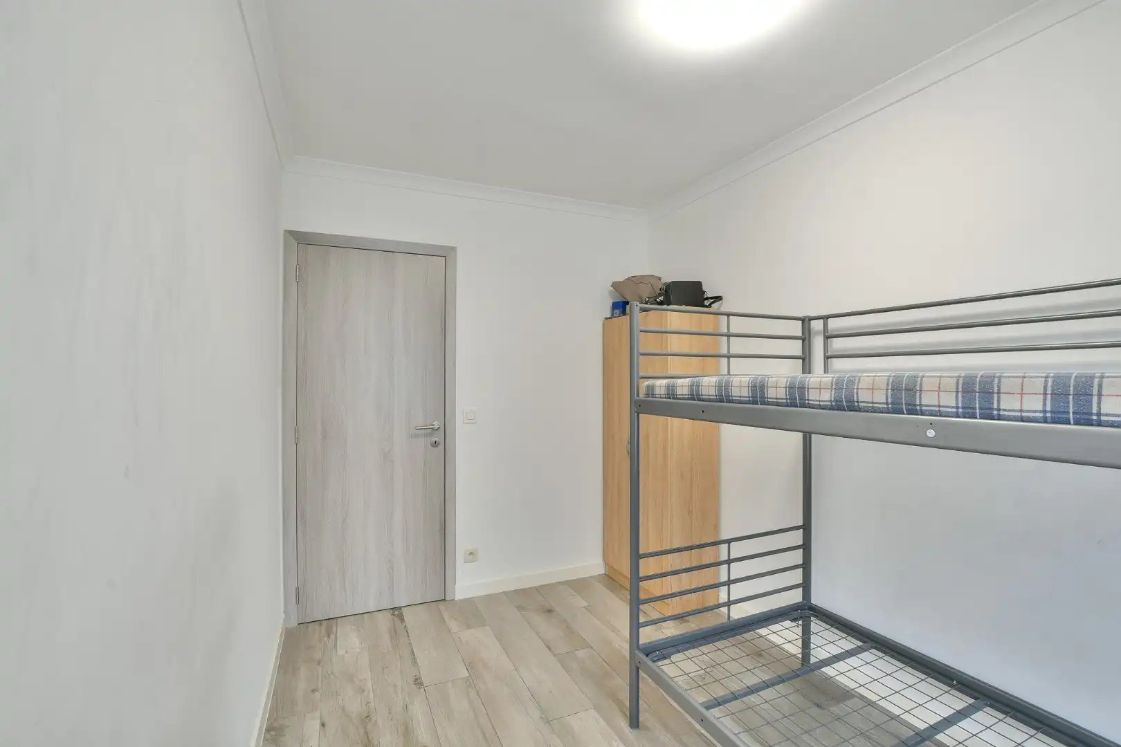 Gelijkvloers 2-slaapkamerappartement foto 10