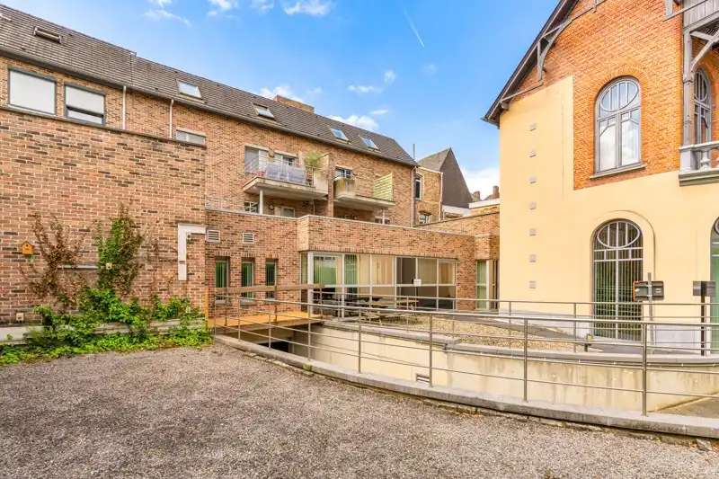 Appartement met 2 slaapkamers, parking en kelderberging in het centrum van Diest foto 16