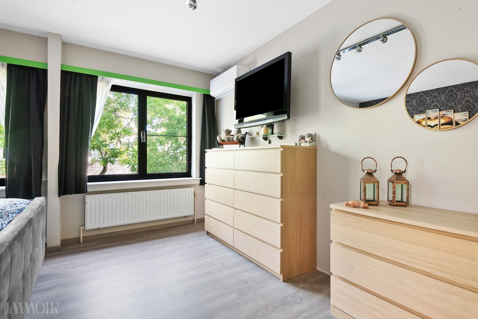 Instapklare bel-etage in centrum Brasschaat. foto 19