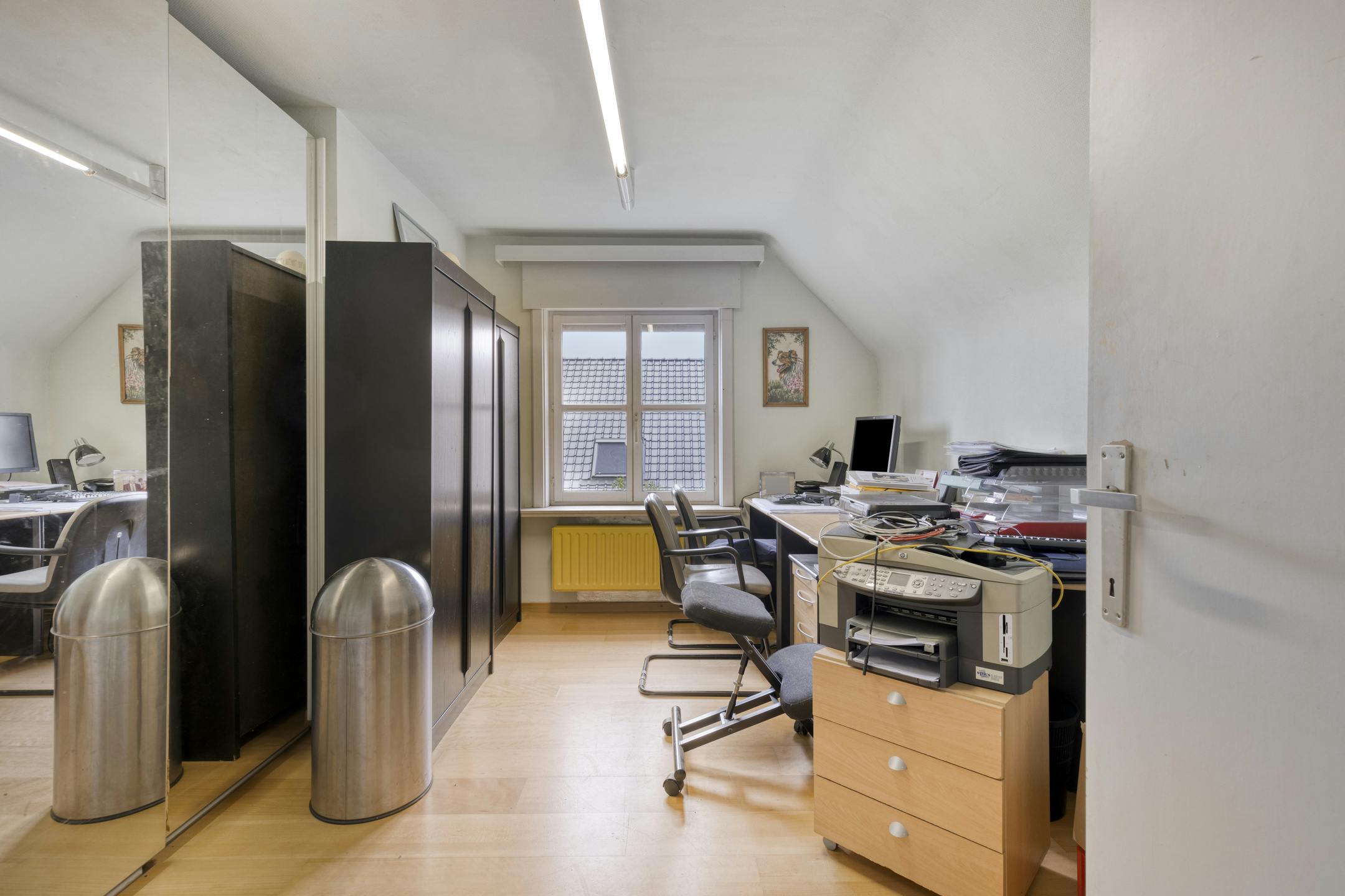 Te renoveren villa met 5 slpk en tuin in Marke foto 9